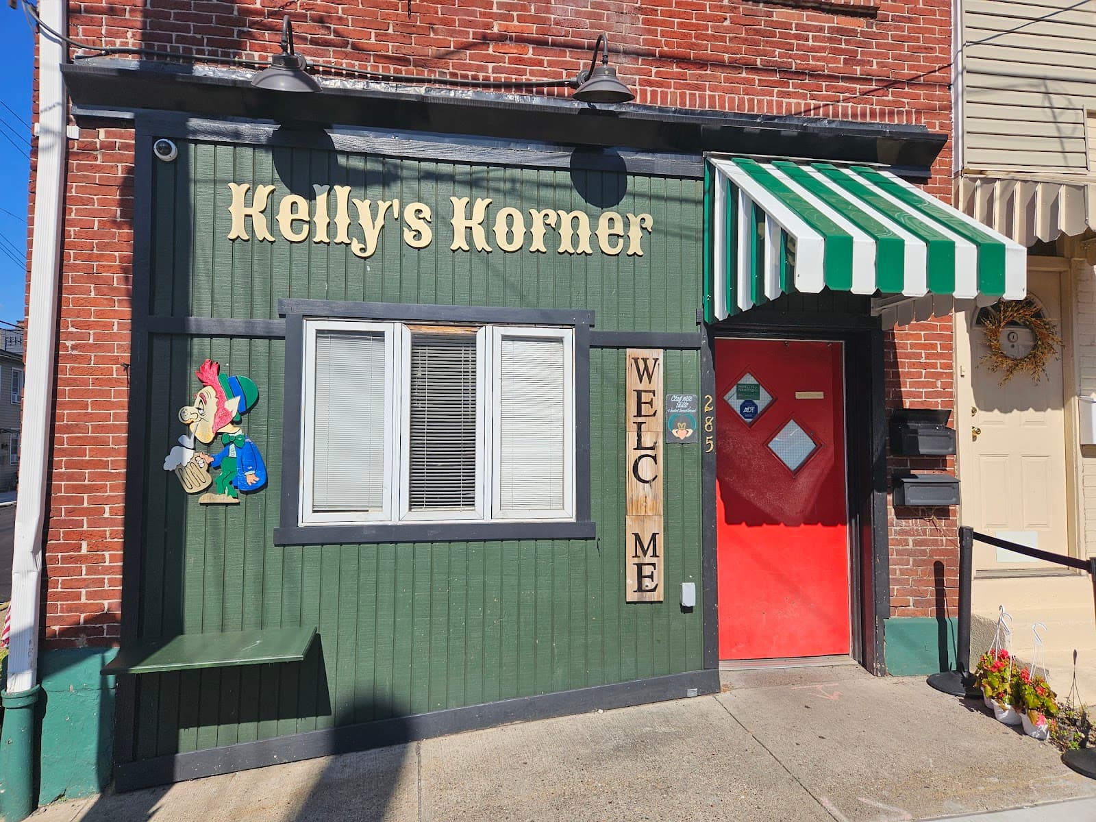 Kelly's Korner — Irish pub in Pittsburgh