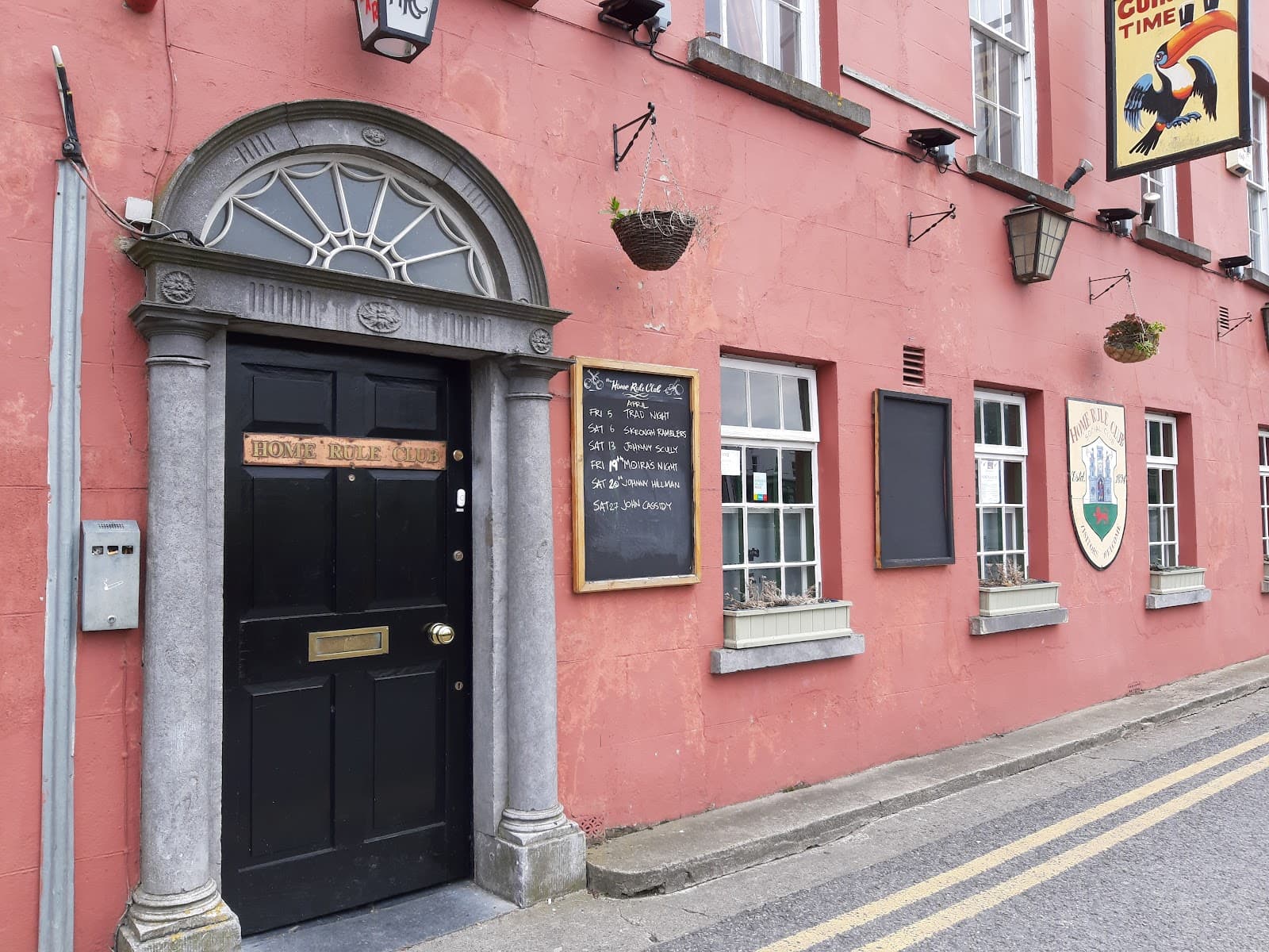 Kilkenny Home Rule Club — Irish pub in Kilkenny