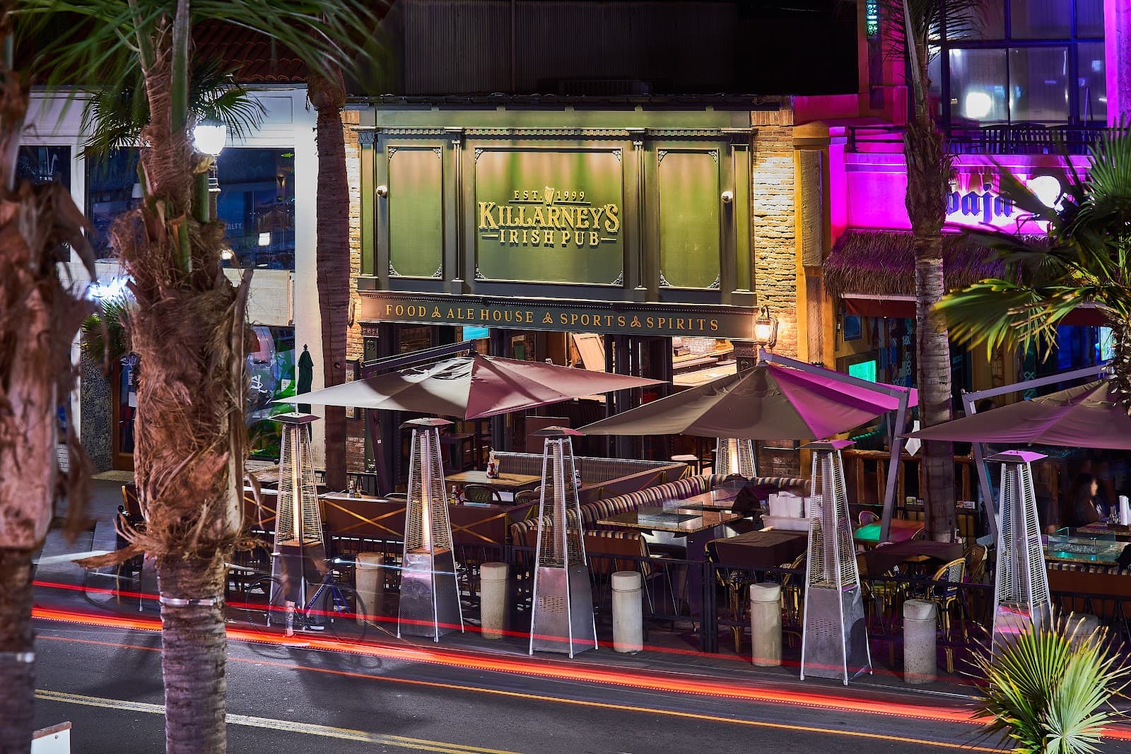 Killarney's Irish Pub & Grill — Irish pub in Huntington Beach