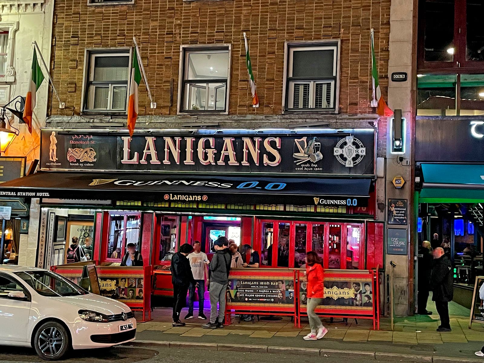 Lanigans Irish Bar — Irish pub in Liverpool