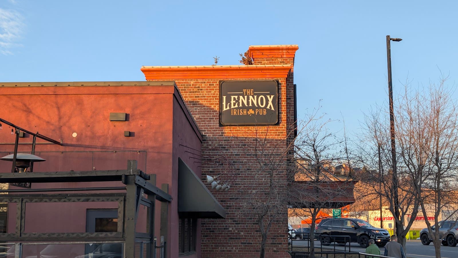 Lennox Irish Pub — Irish pub in Calgary