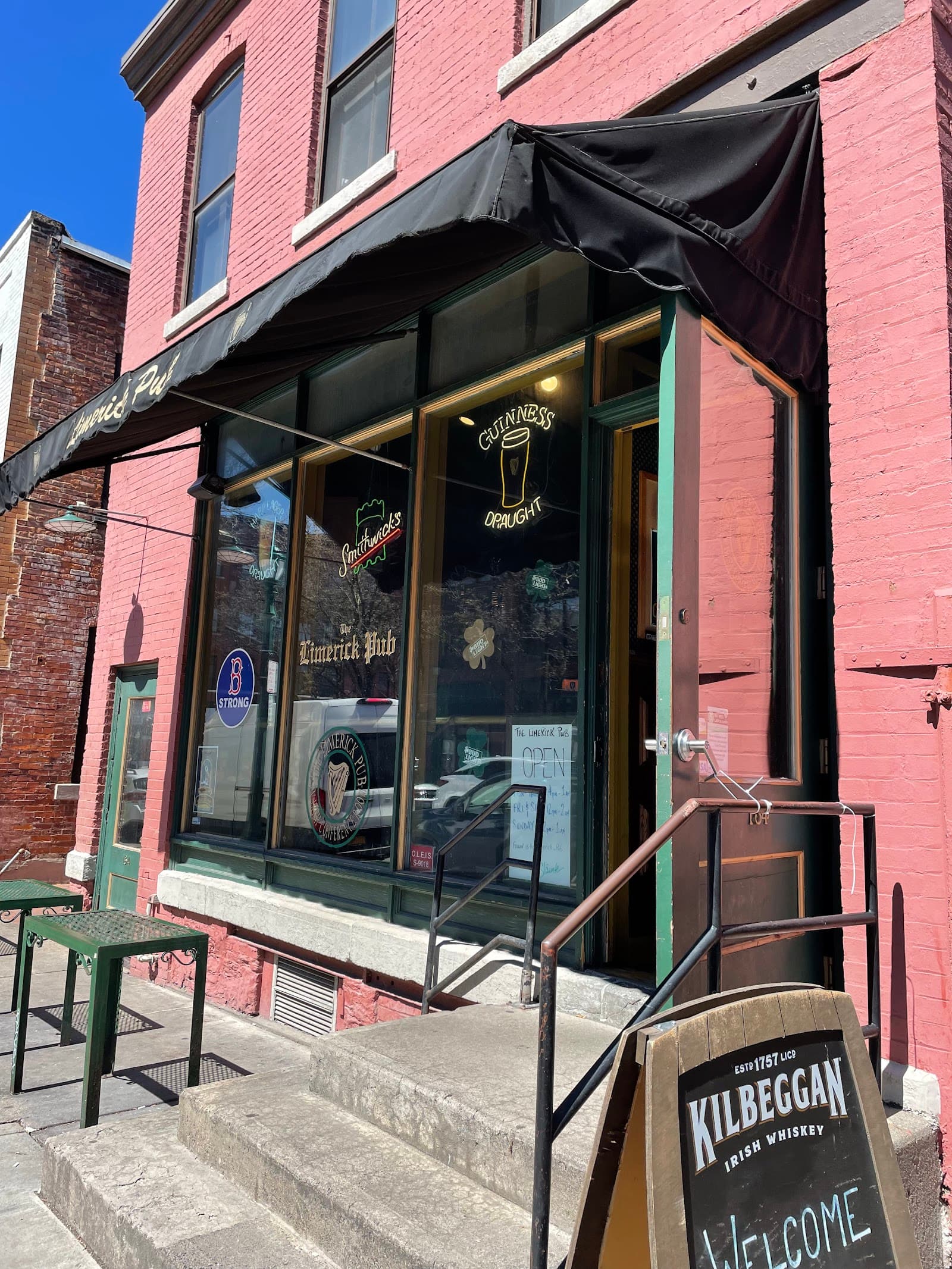 The Limerick Pub — Irish pub in Syracuse