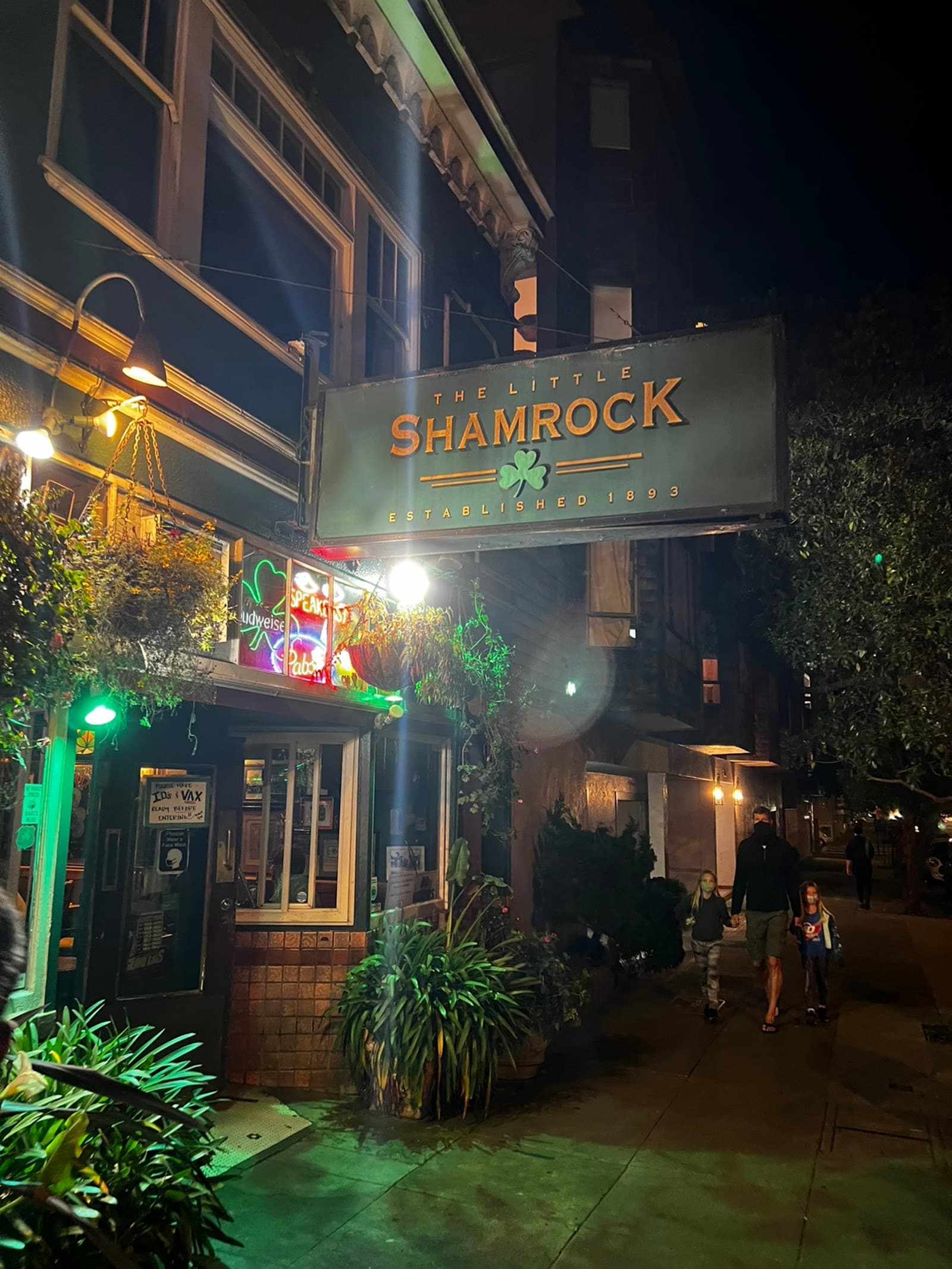 Little Shamrock — Irish pub in San Francisco