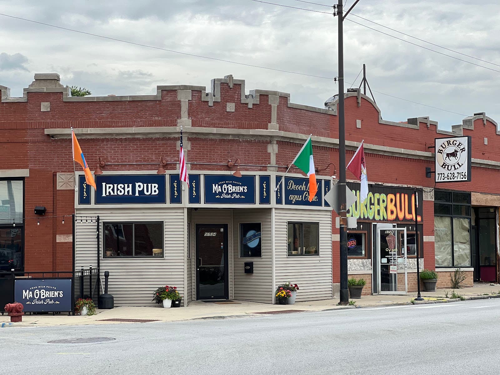 Ma O'Brien's Irish Pub — Irish pub in Chicago