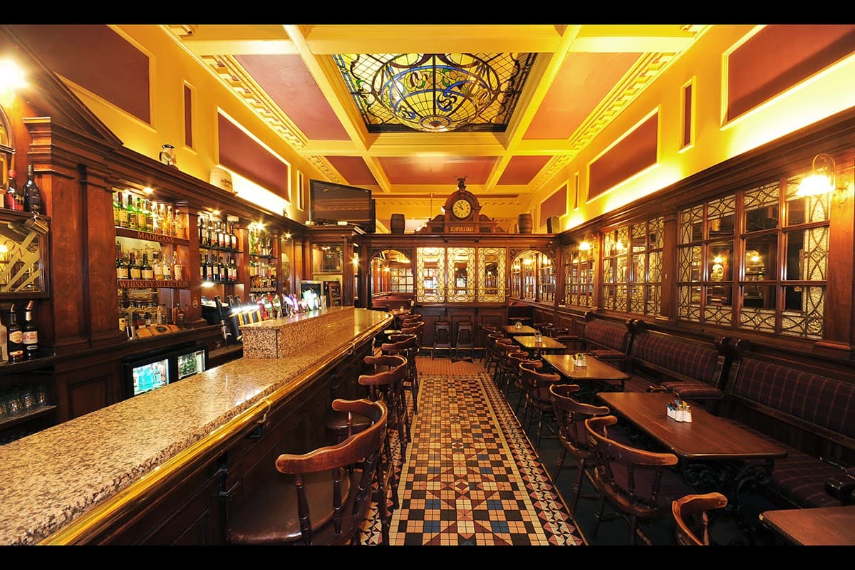 Madigan's Earl Street — Irish pub in Dublin