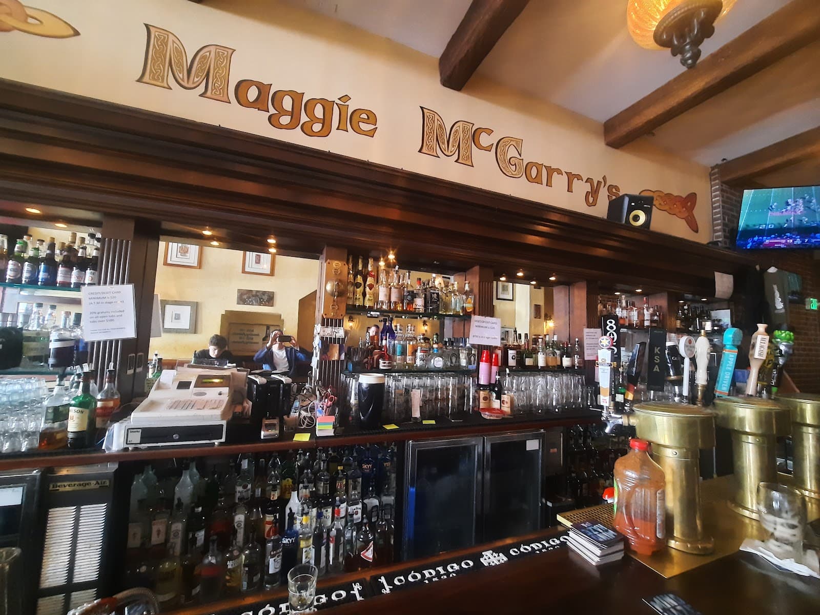 Maggie McGarry's — Irish pub in San Francisco