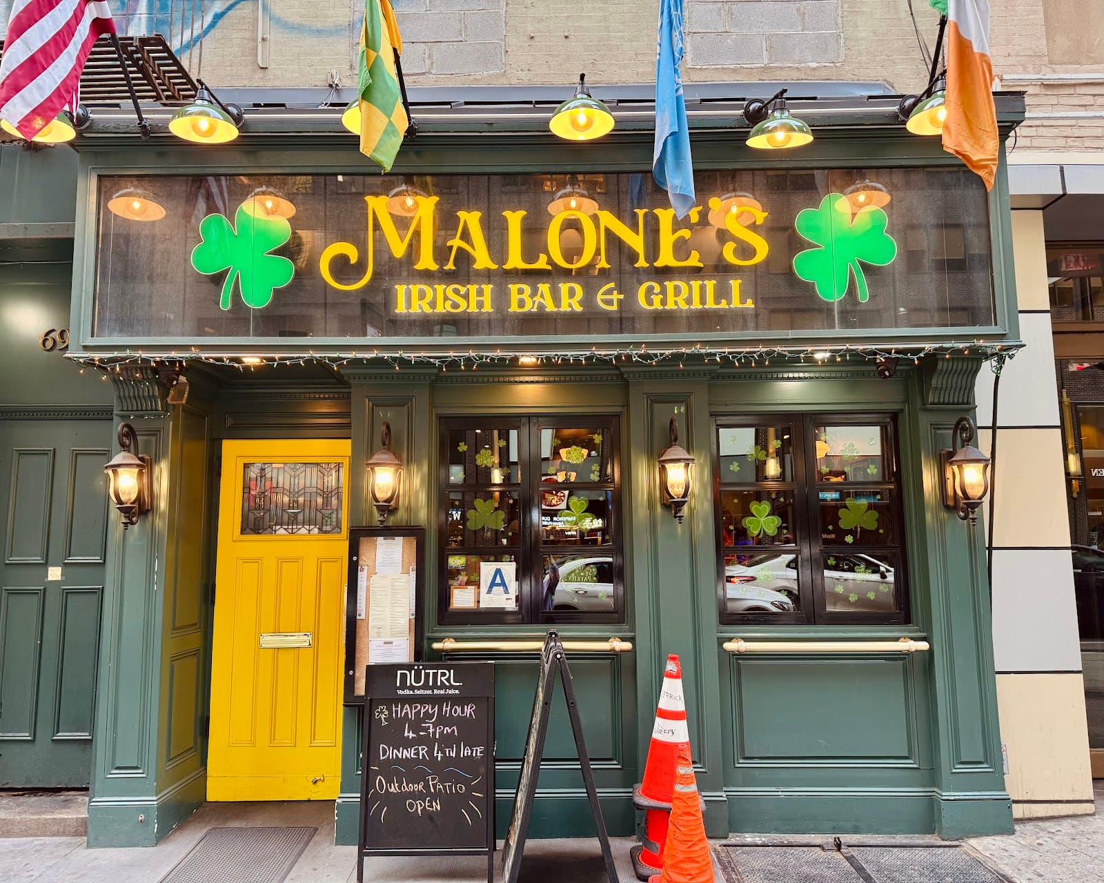 Malone's Irish Bar & Restaurant — Irish pub in New York