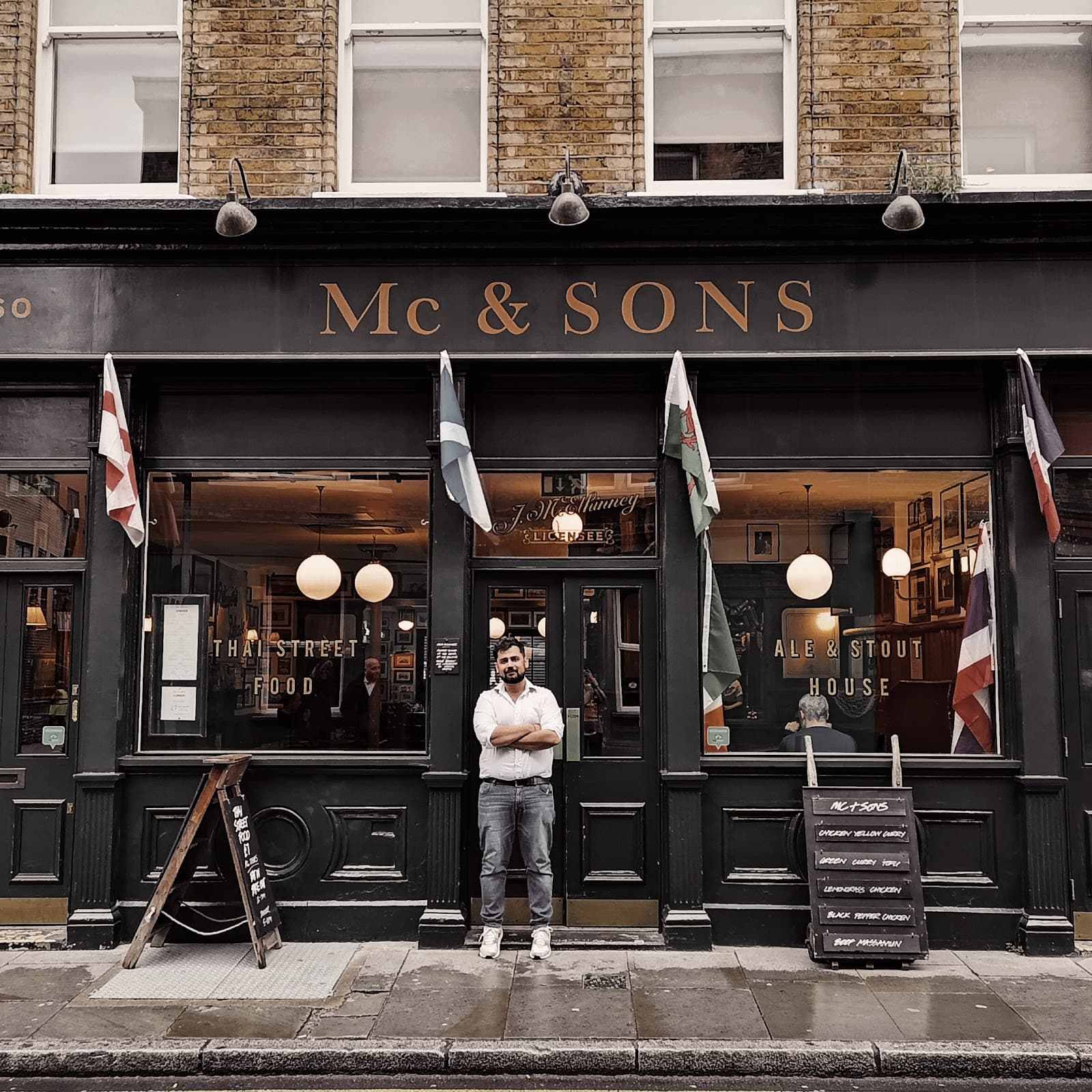 Mc & Sons Borough — Irish pub in London