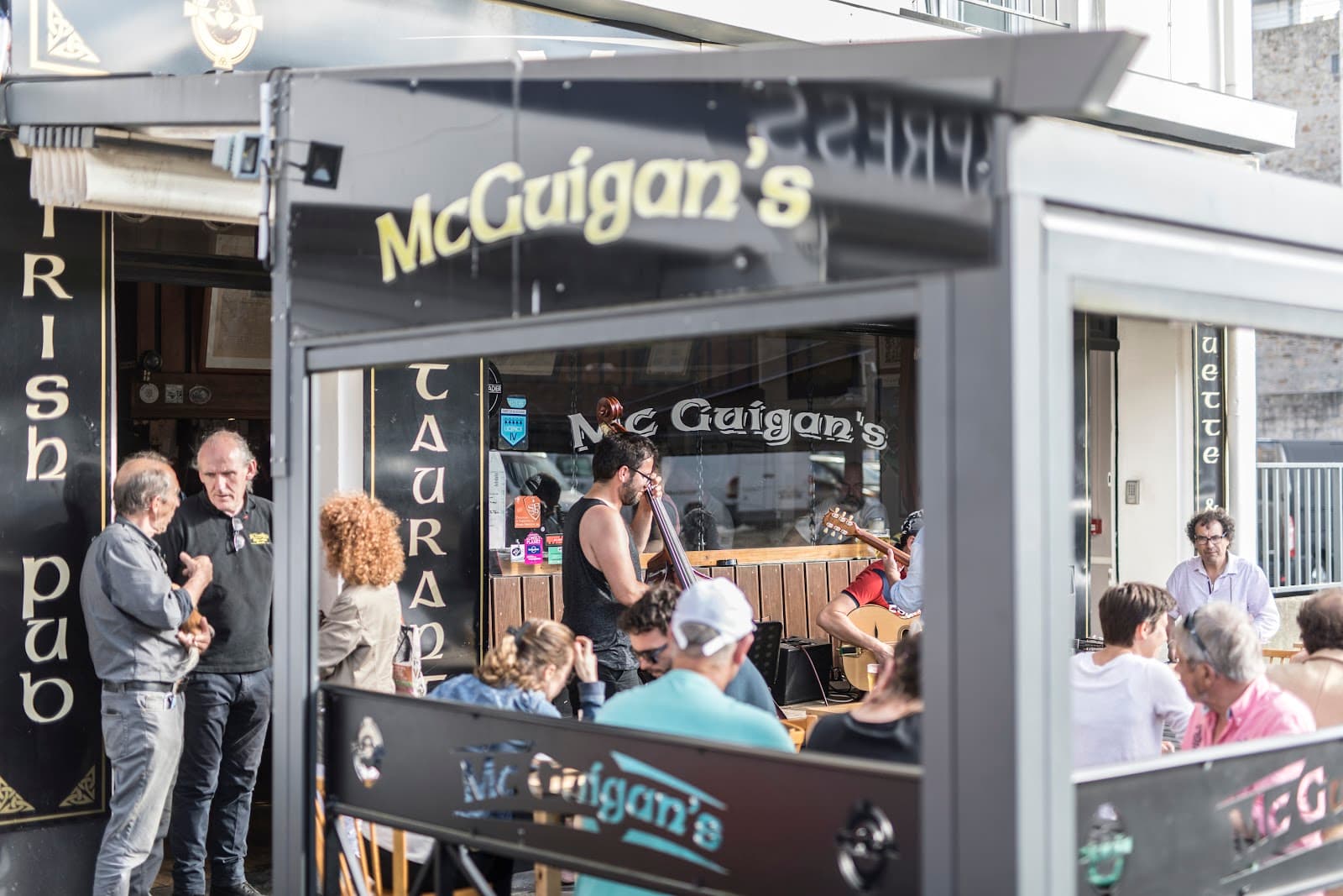 Mc Guigan's — Irish pub in Brest