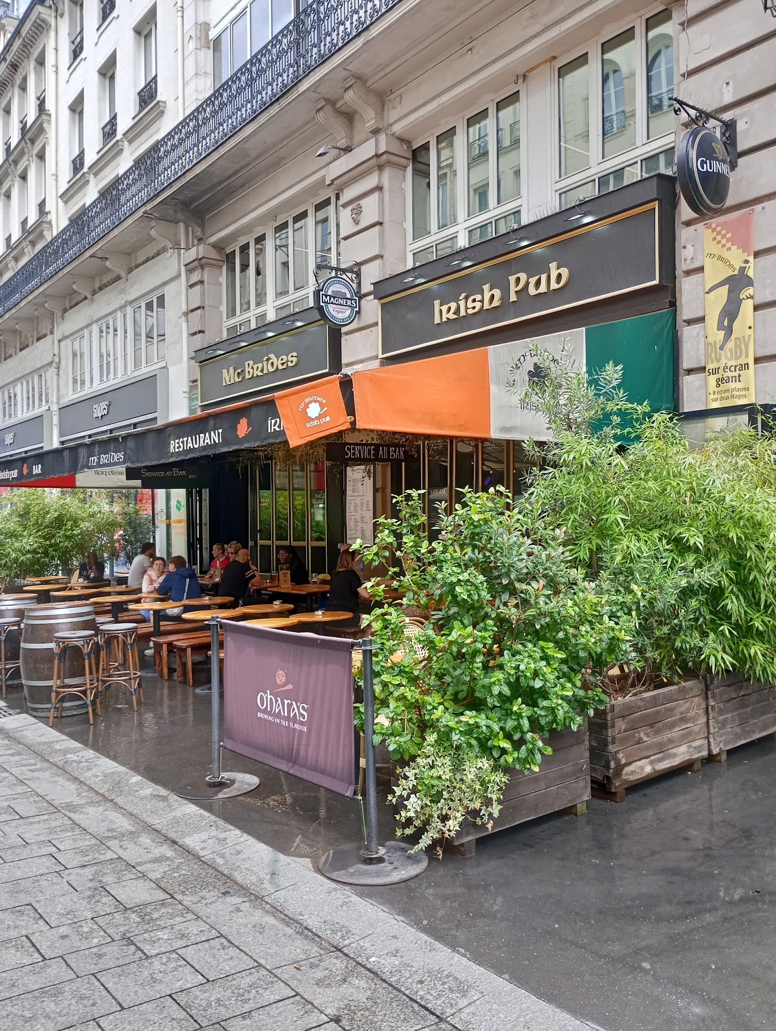 McBrides Irish Pub — Irish pub in Paris