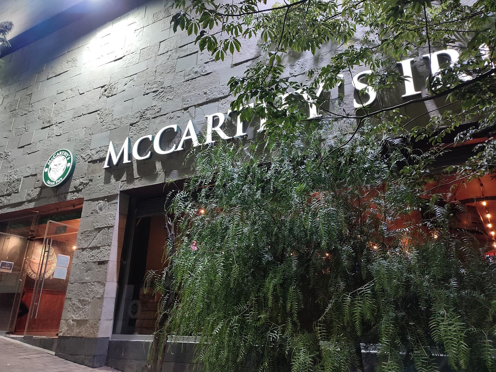 McCarthy's Irish Pub- Patio Tlalpan — Irish pub in Mexico City
