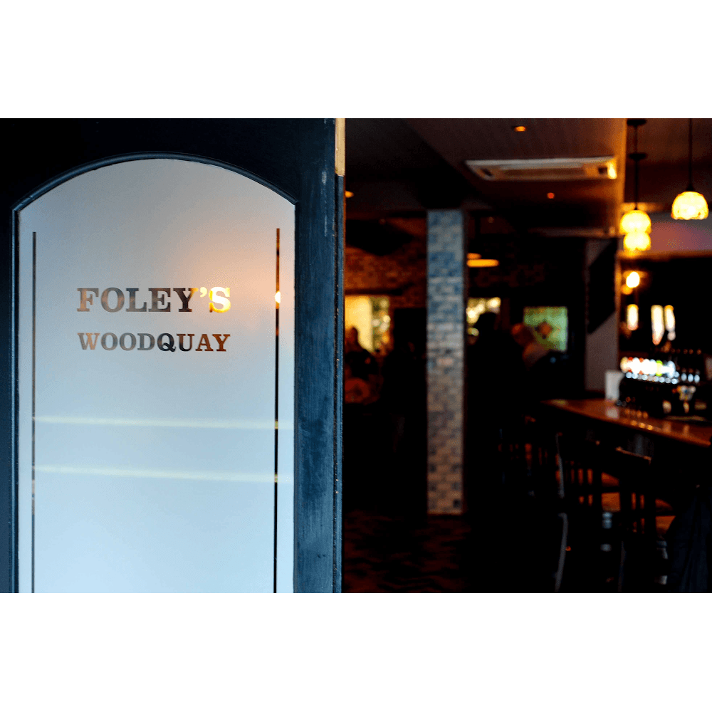 McGinn's Hop House — Irish pub in Galway