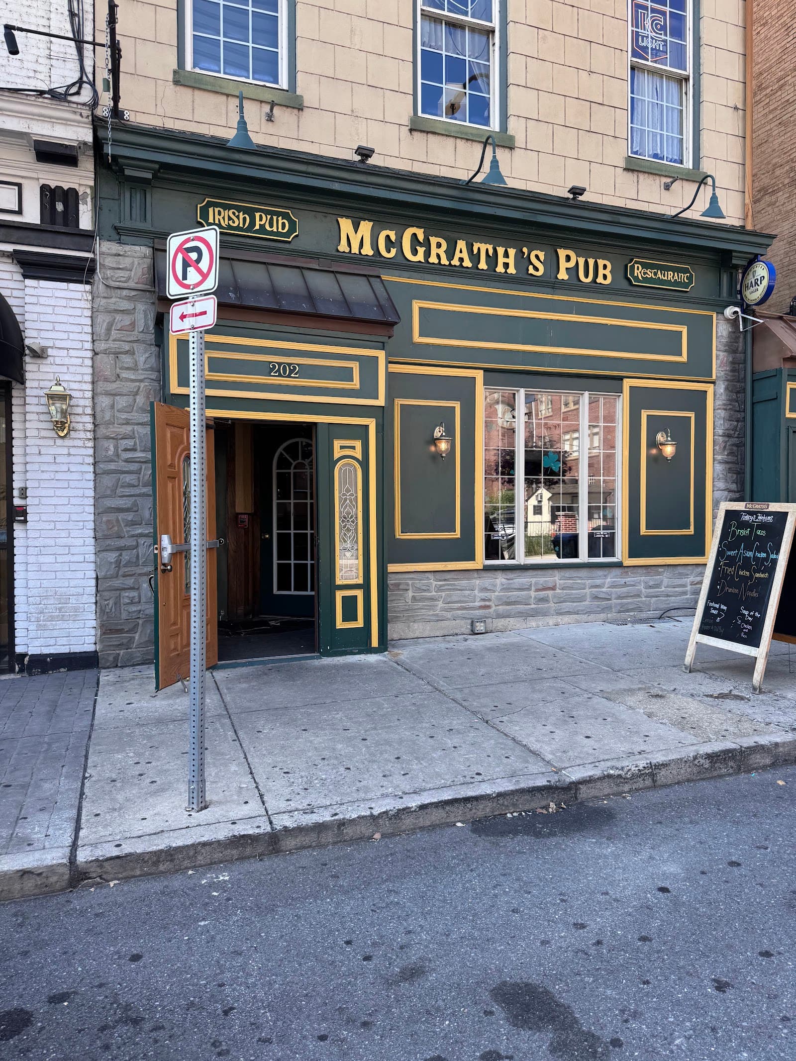 McGrath's Pub — Irish pub in Harrisburg