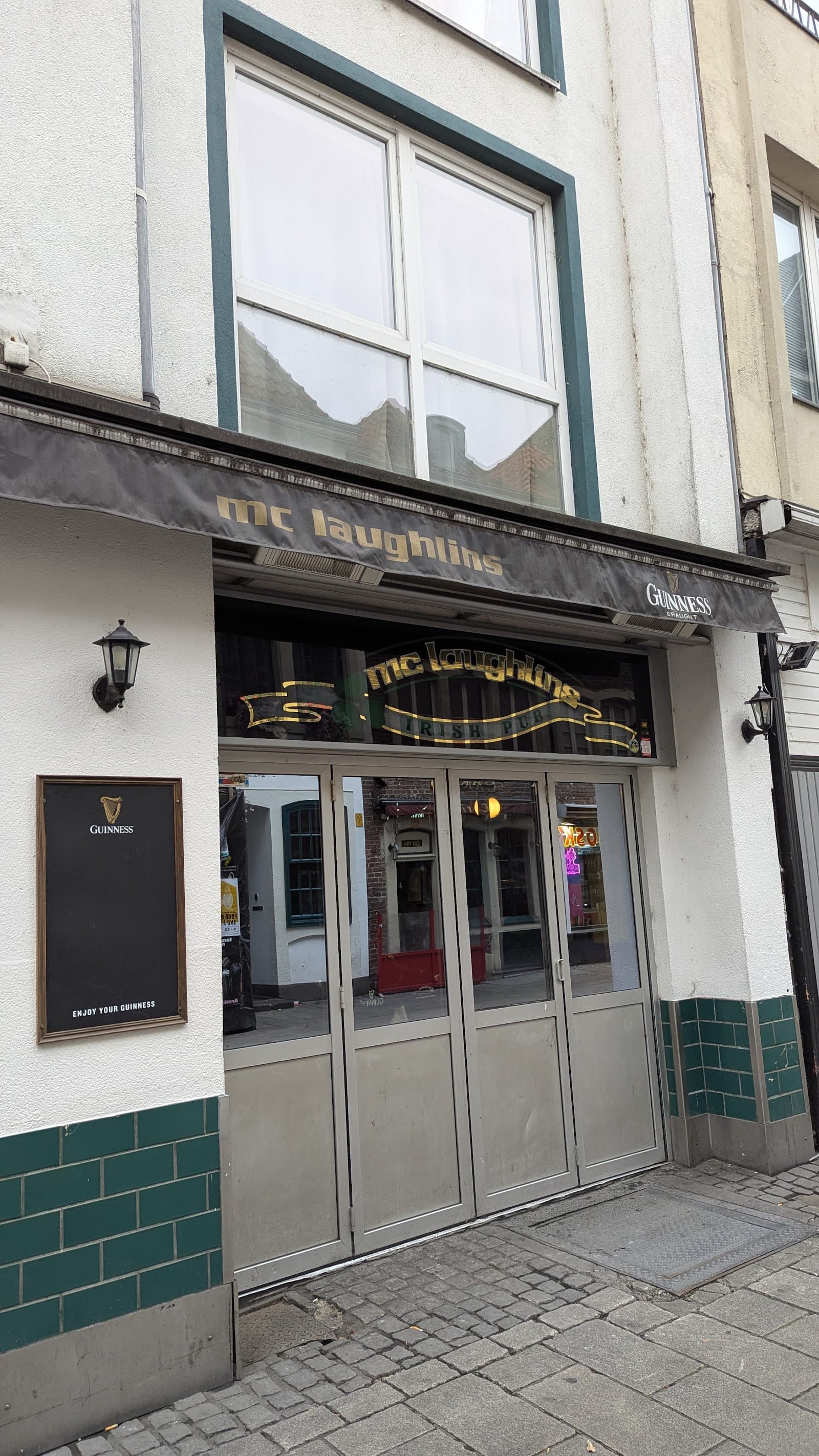 McLaughlin's — Irish pub in Dusseldorf