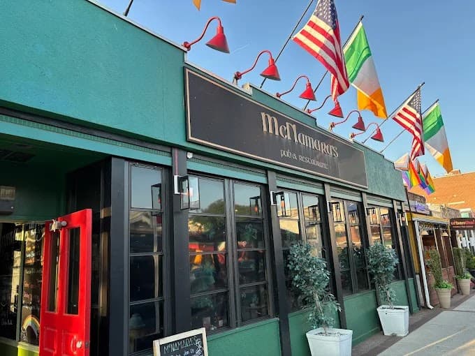 McNamara's Pub and Restaurant — Irish pub in Washington DC
