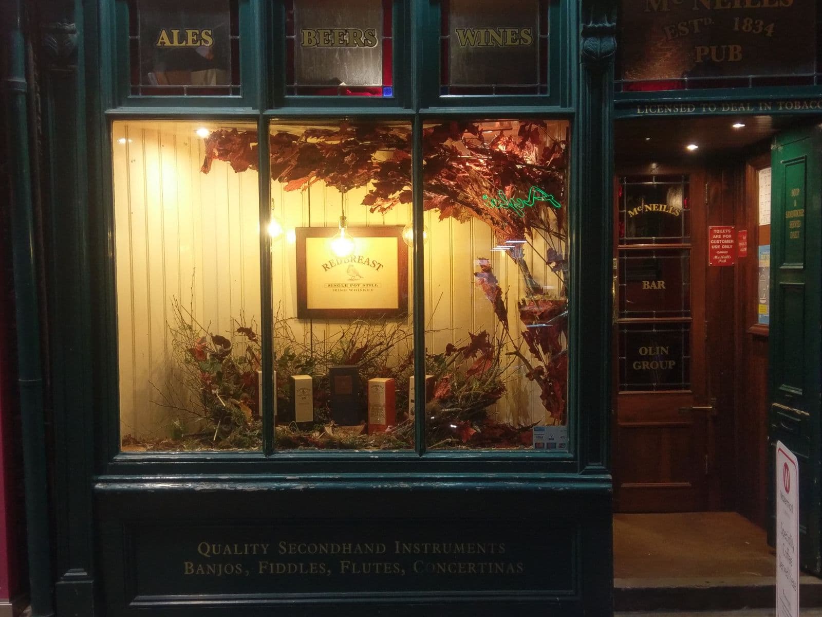 McNeill's Pub — Irish pub in Dublin