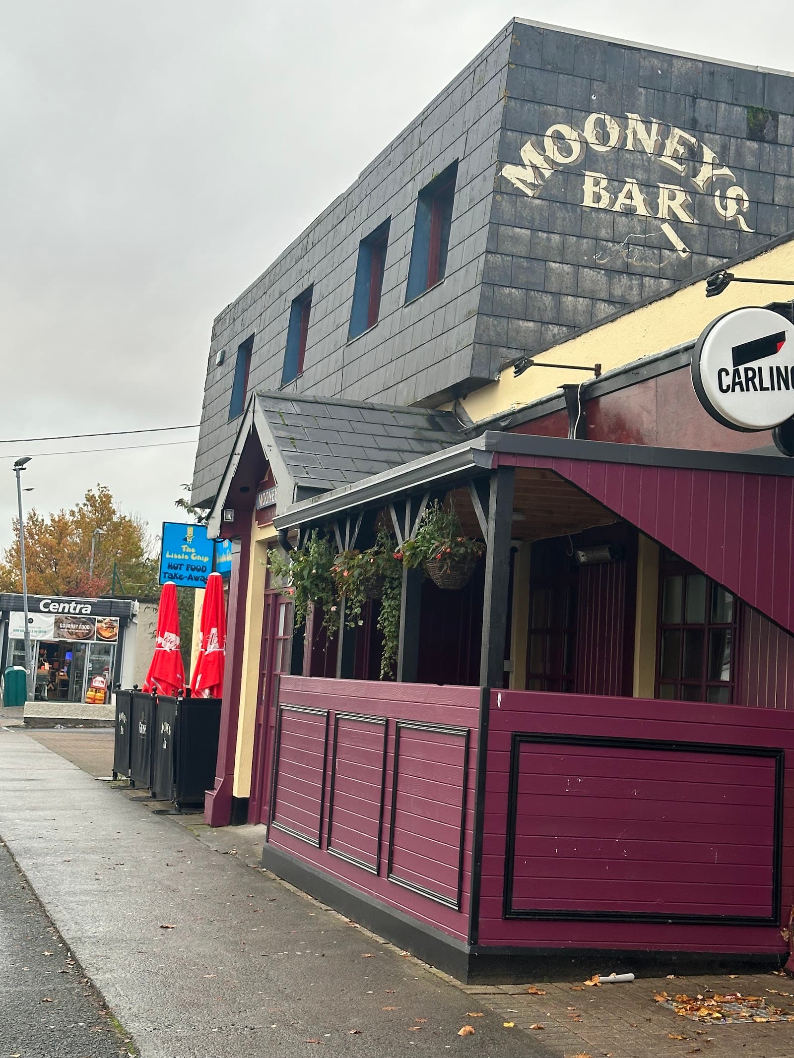 Mooney's Bar — Irish pub in Sligo