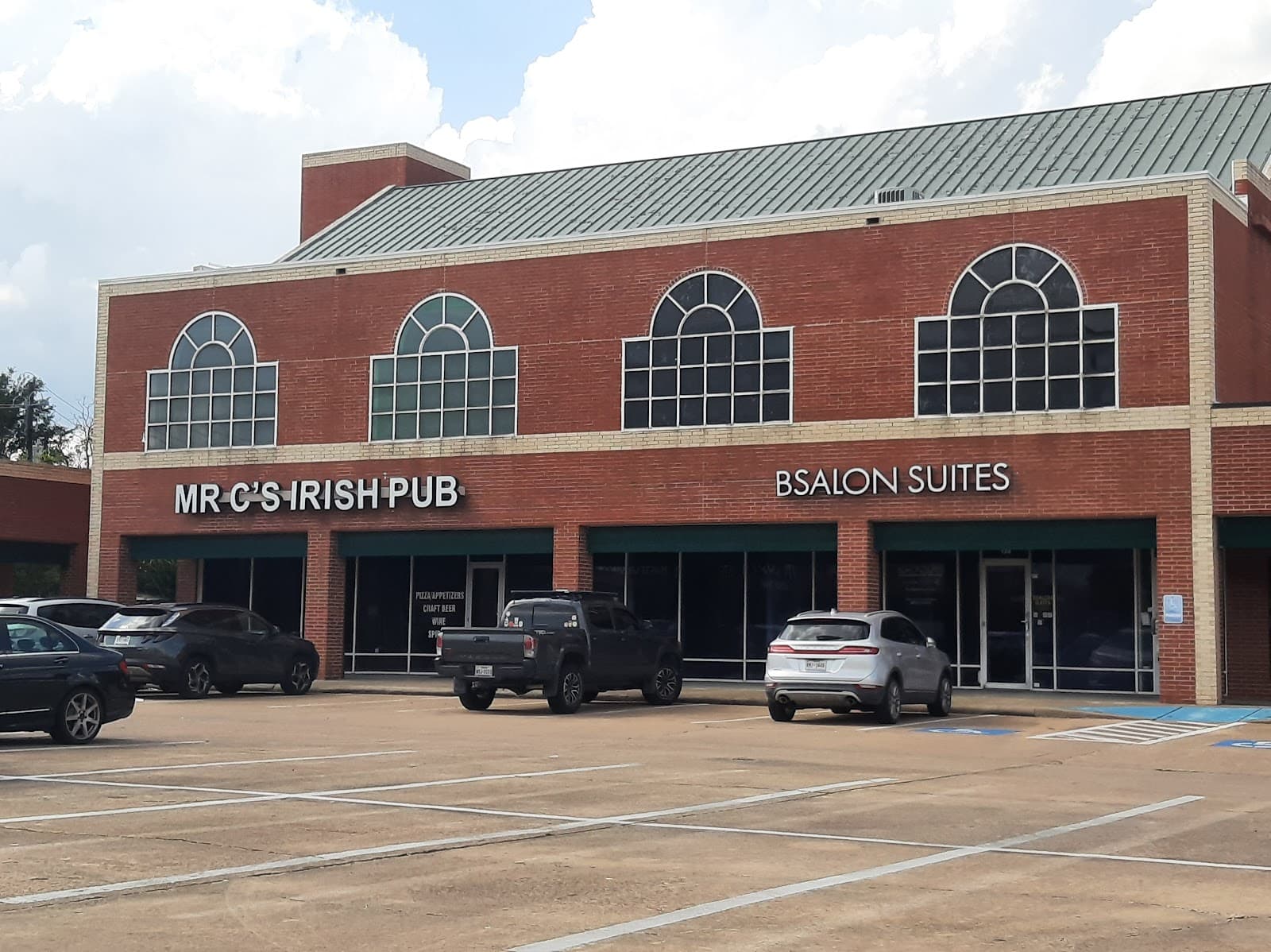 Mr. C's Irish Pub — Irish pub in Houston