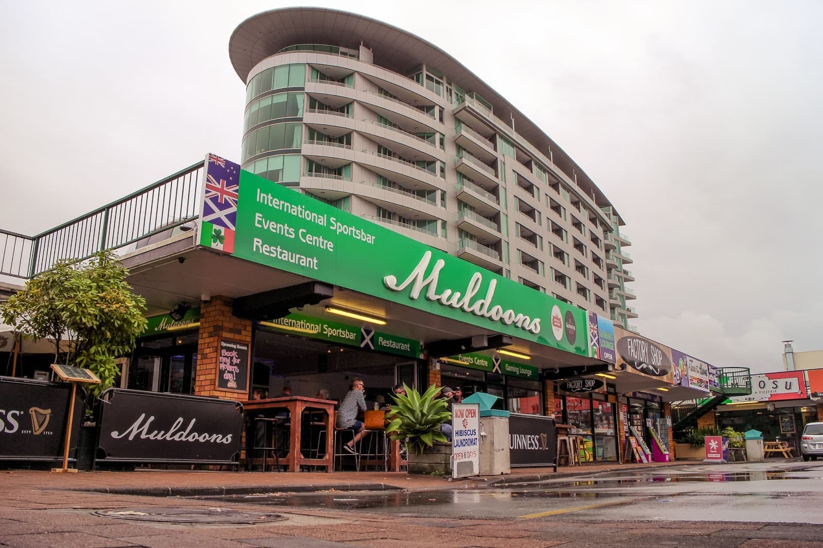 Muldoon's Irish Bar — Irish pub in Auckland