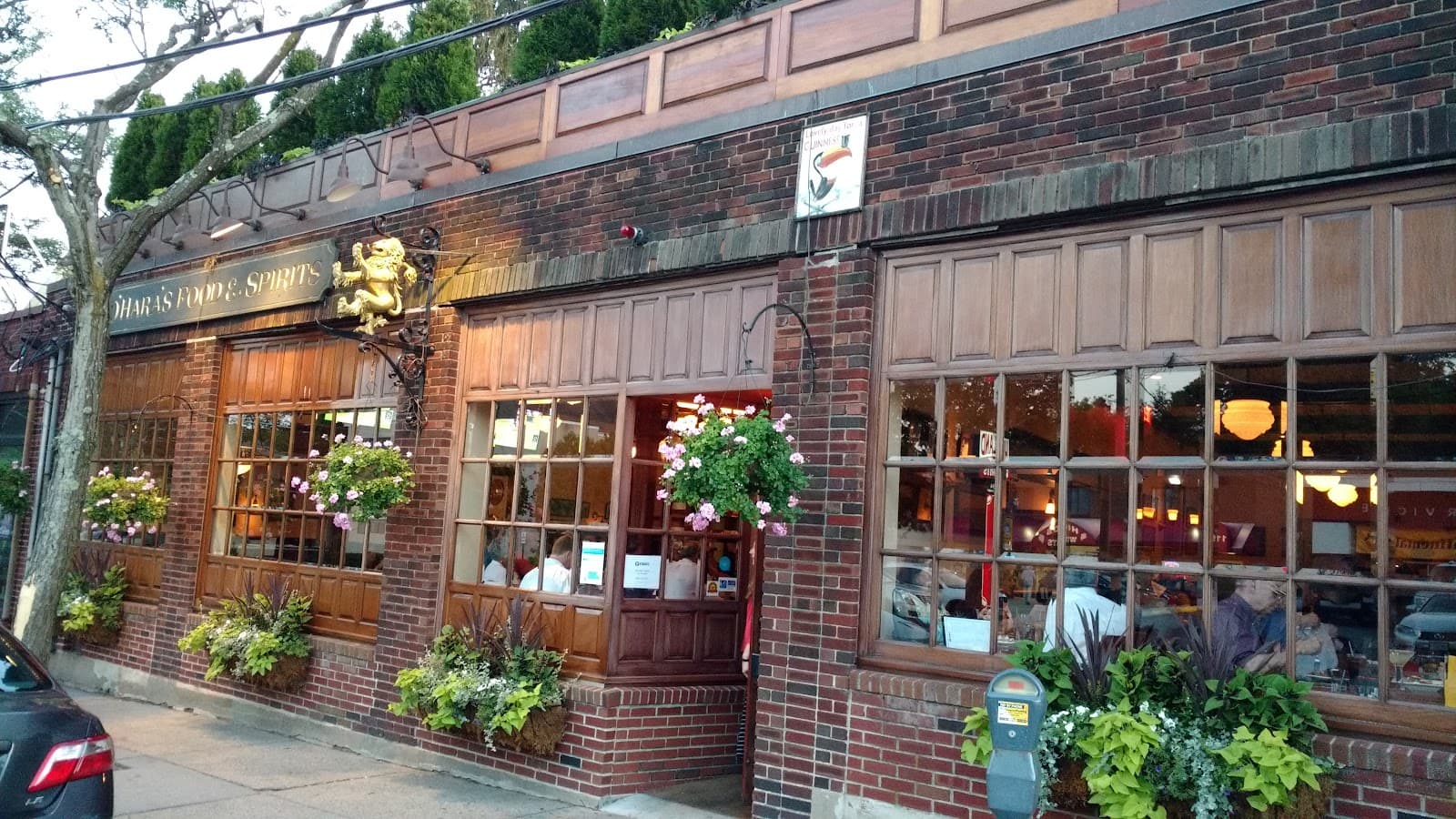 O'Hara's Food & Spirits — Irish pub in Boston