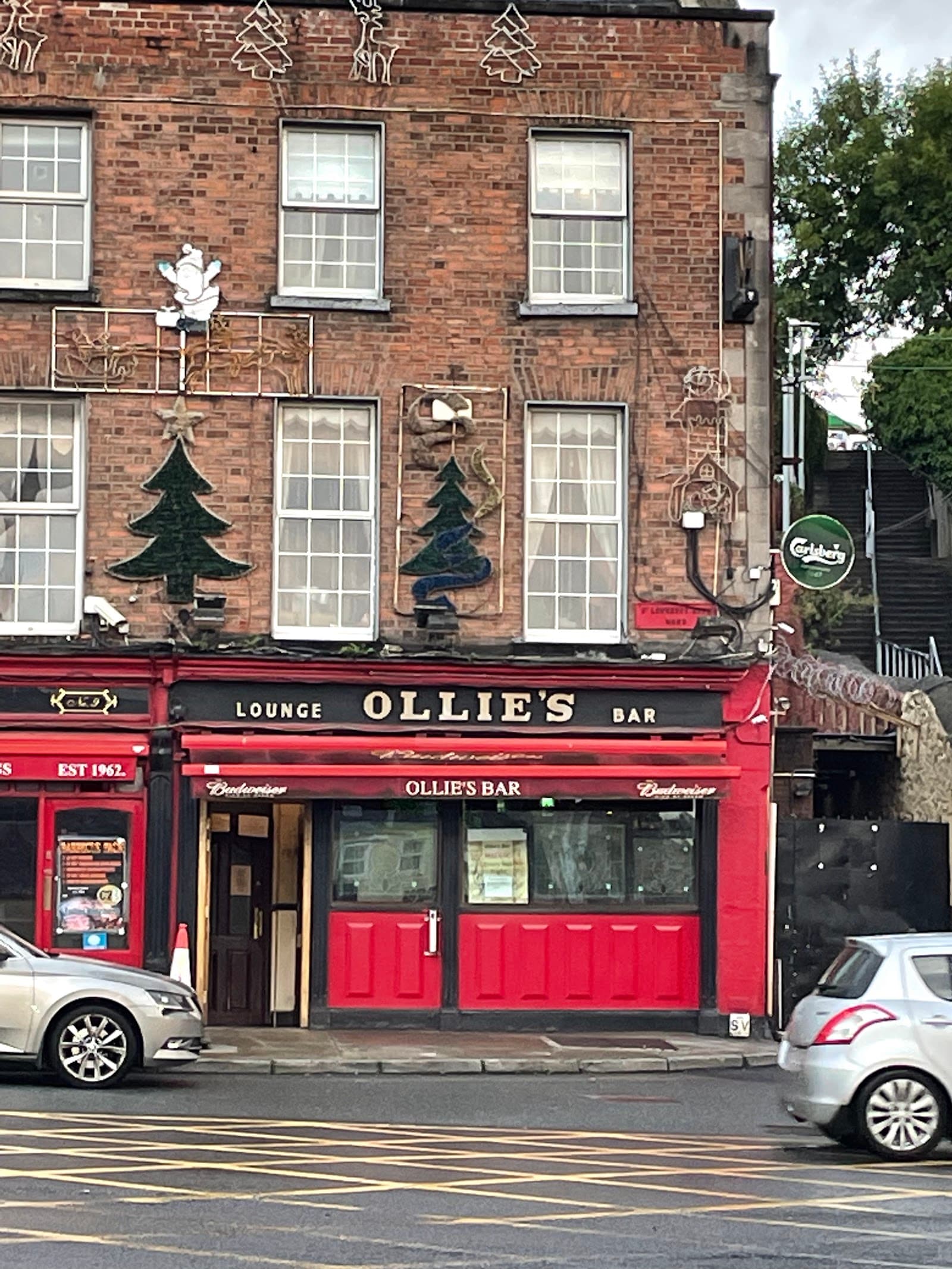 Ollie's Bar — Irish pub in Drogheda