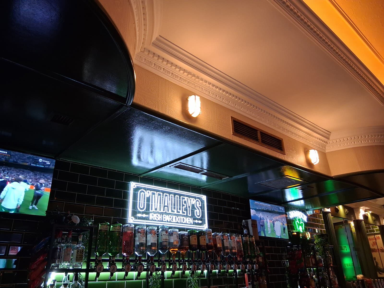 O'Malley's Irish Bar & Kitchen — Irish pub in Aberdeen