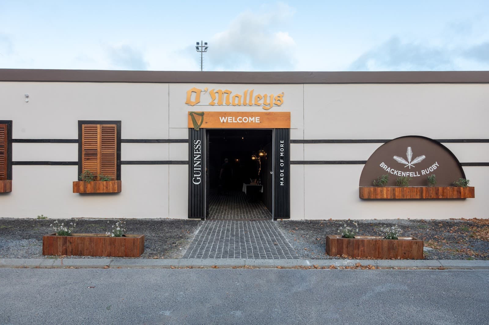 O'Malleys Sports & Ale — Irish pub in Cape Town