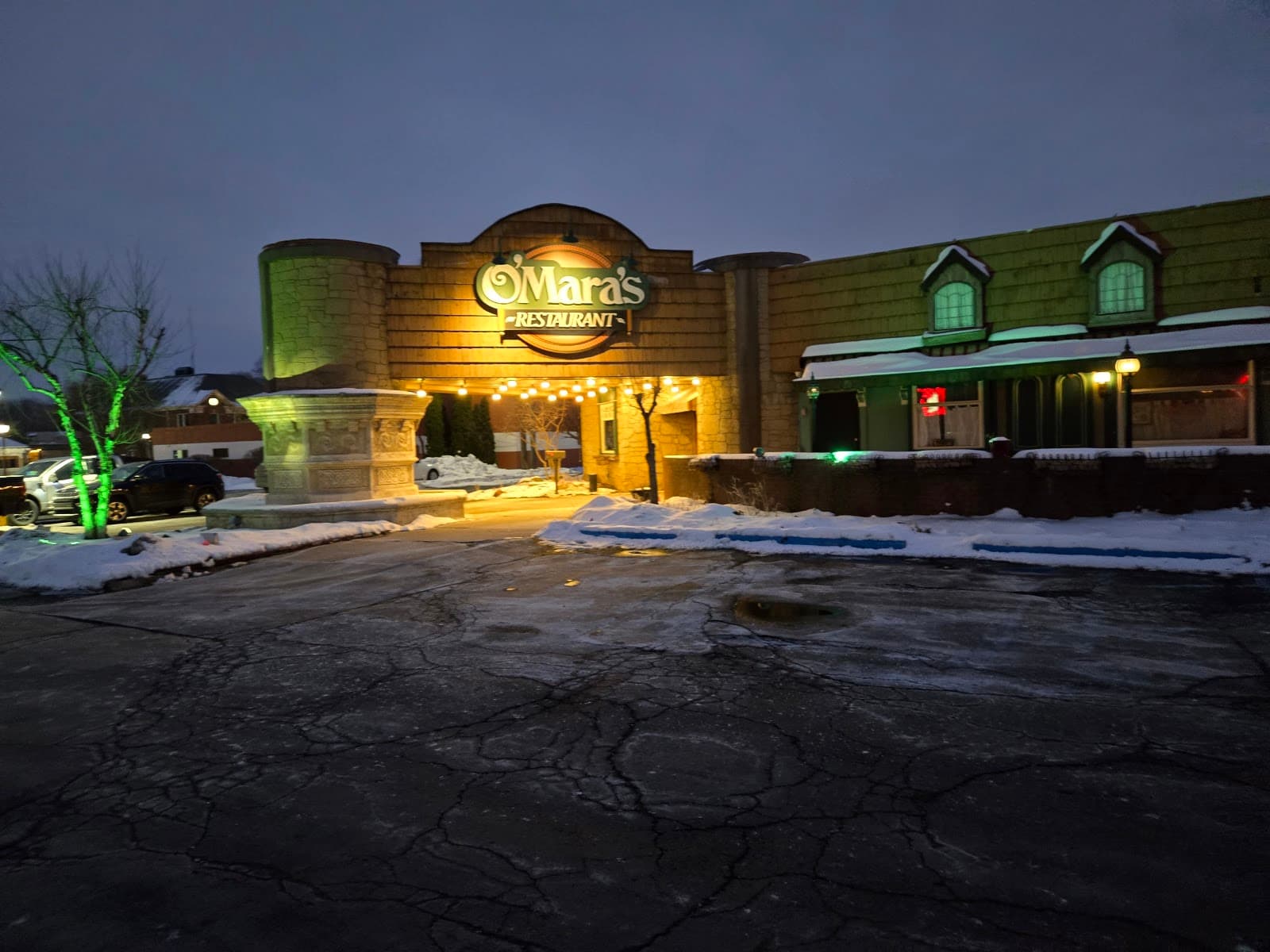 O'Mara's Restaurant — Irish pub in Detroit