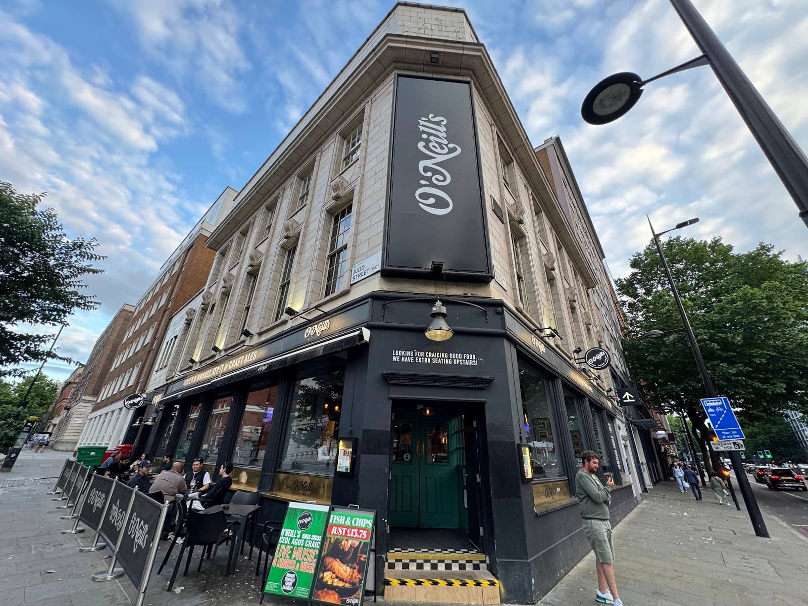 O'Neill's Kings Cross — Irish pub in London