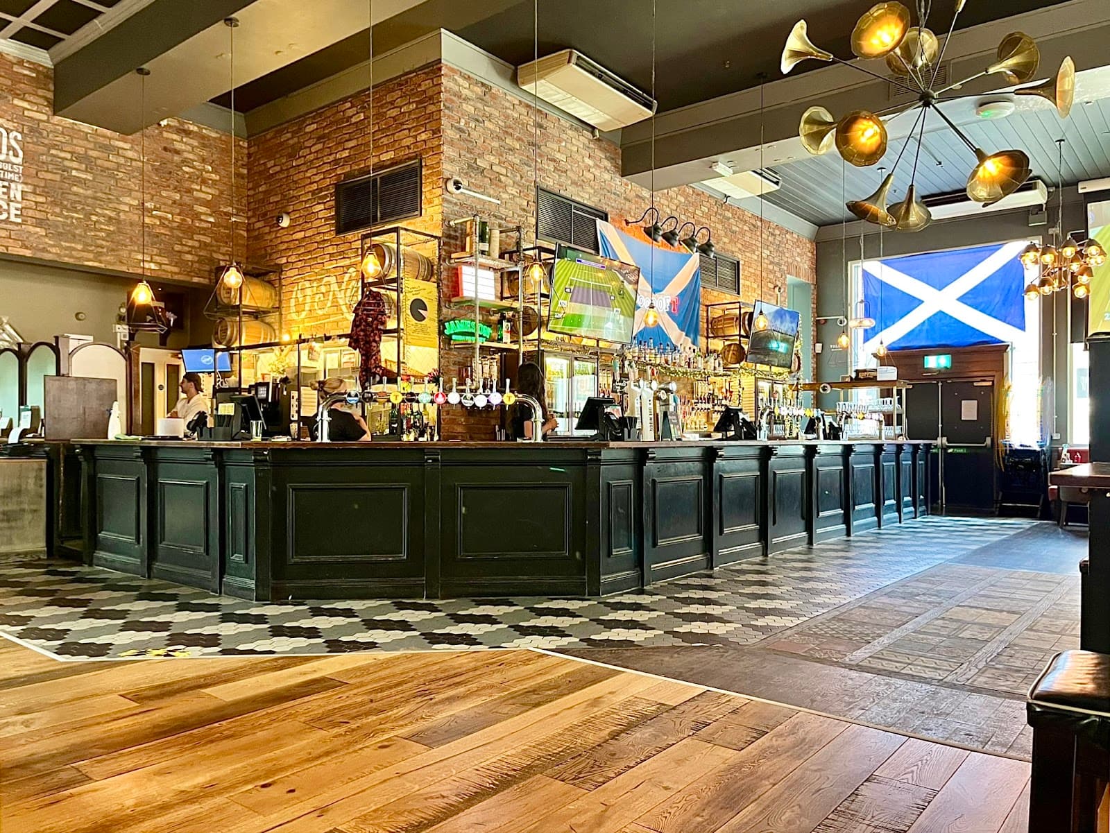 O'Neill's Merchant Square — Irish pub in Glasgow