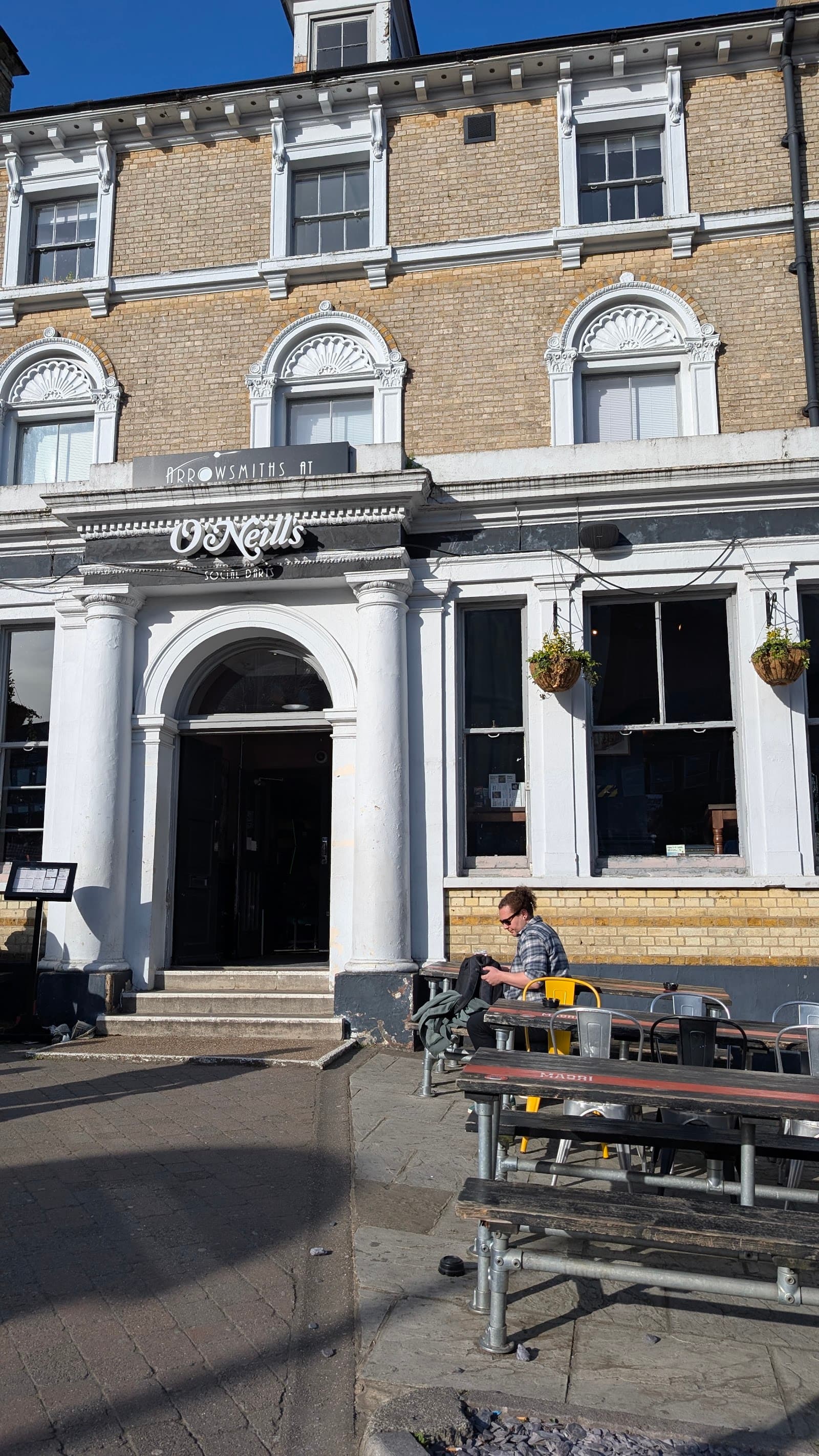 O'Neill's Watford — Irish pub in Watford