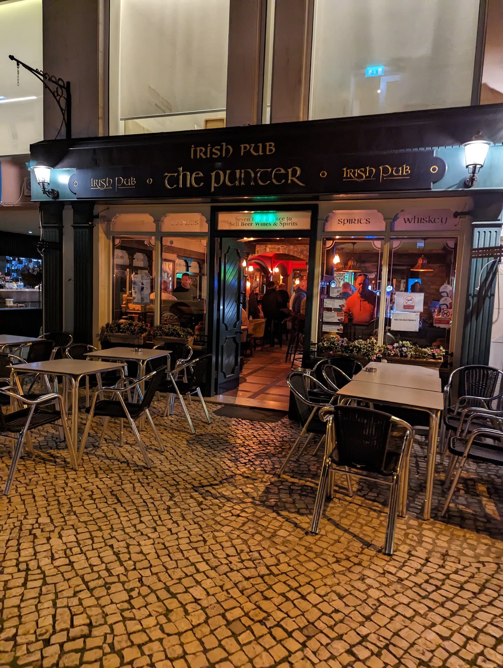 O'Shea's Irish Pub — Irish pub in Vilamoura