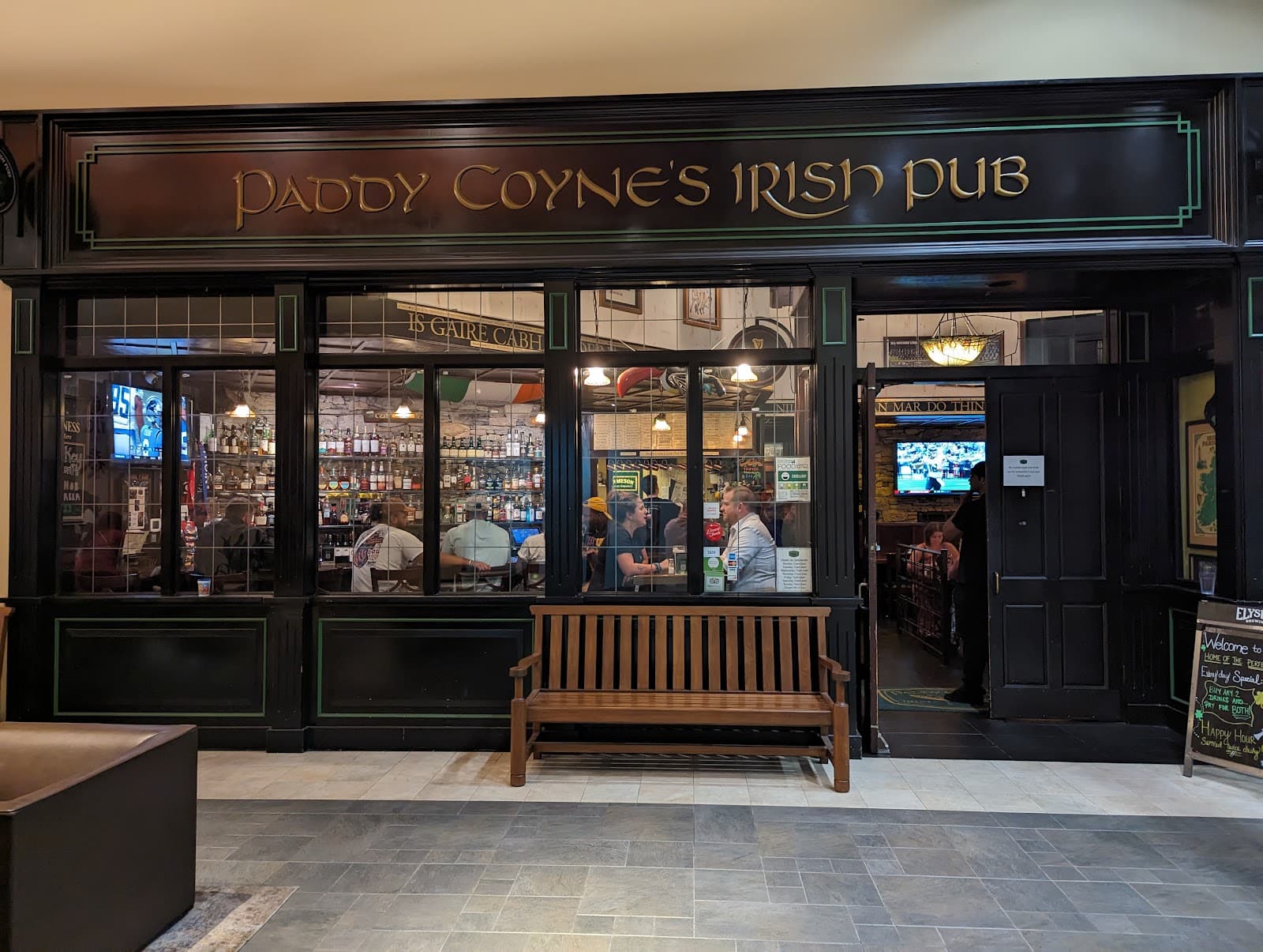 Paddy Coynes Irish Pub — Irish pub in Seattle