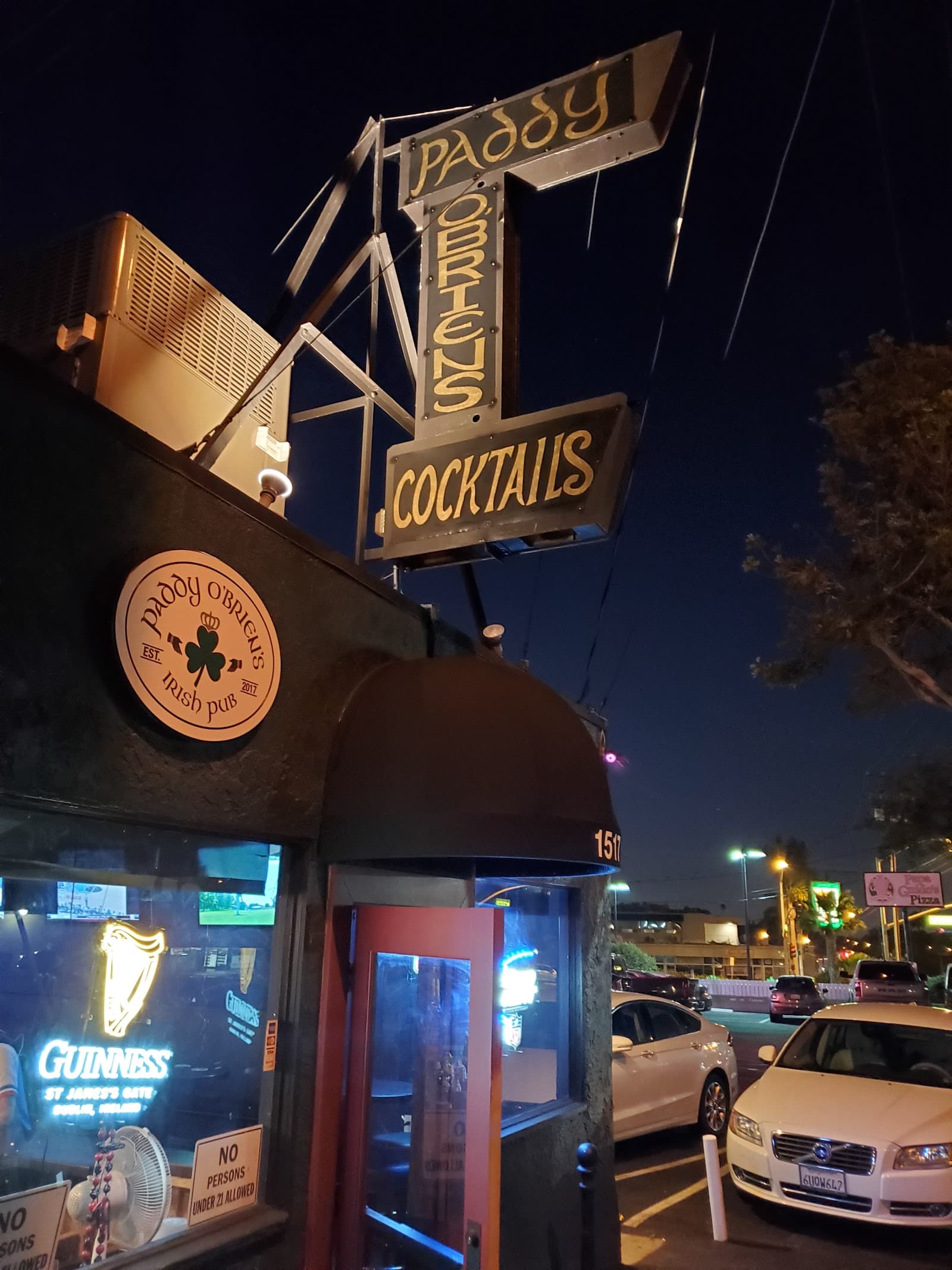 Paddy O'Brien's Irish Pub — Irish pub in Los Angeles