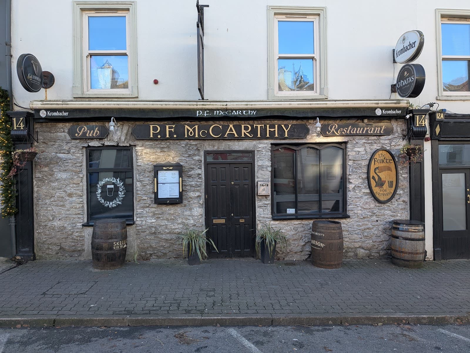 PF McCarthy's Bar & Restaurant — Irish pub in Kenmare