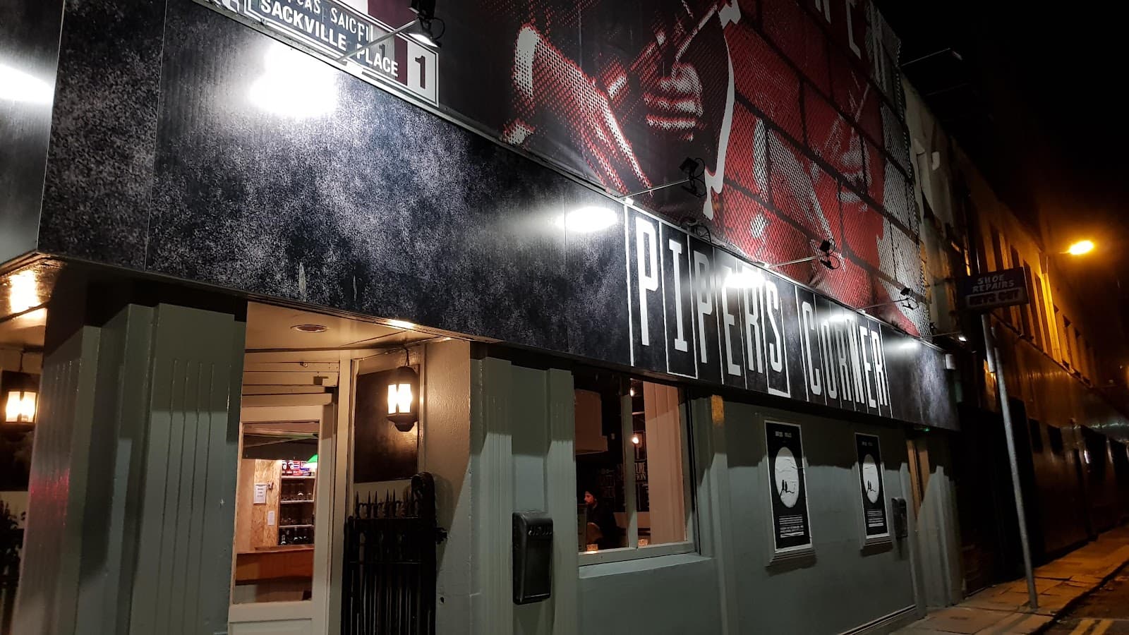Pipers Corner — Irish pub in Dublin