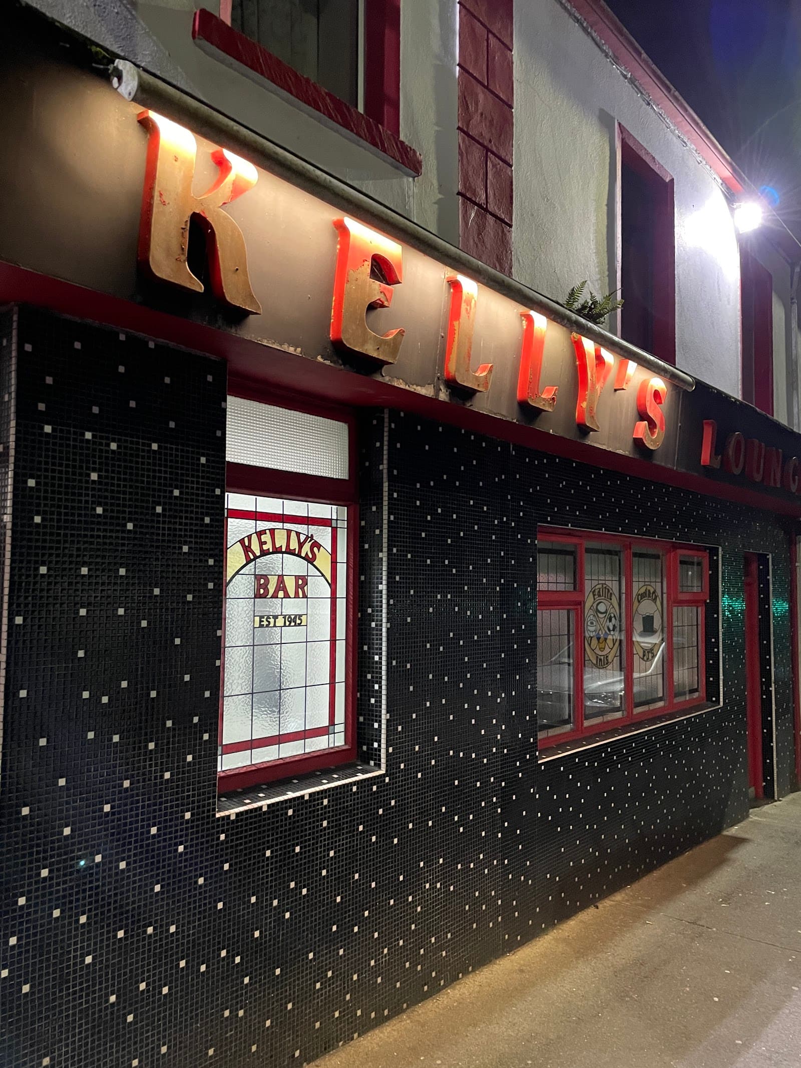 Kellys — Irish pub in Ennis