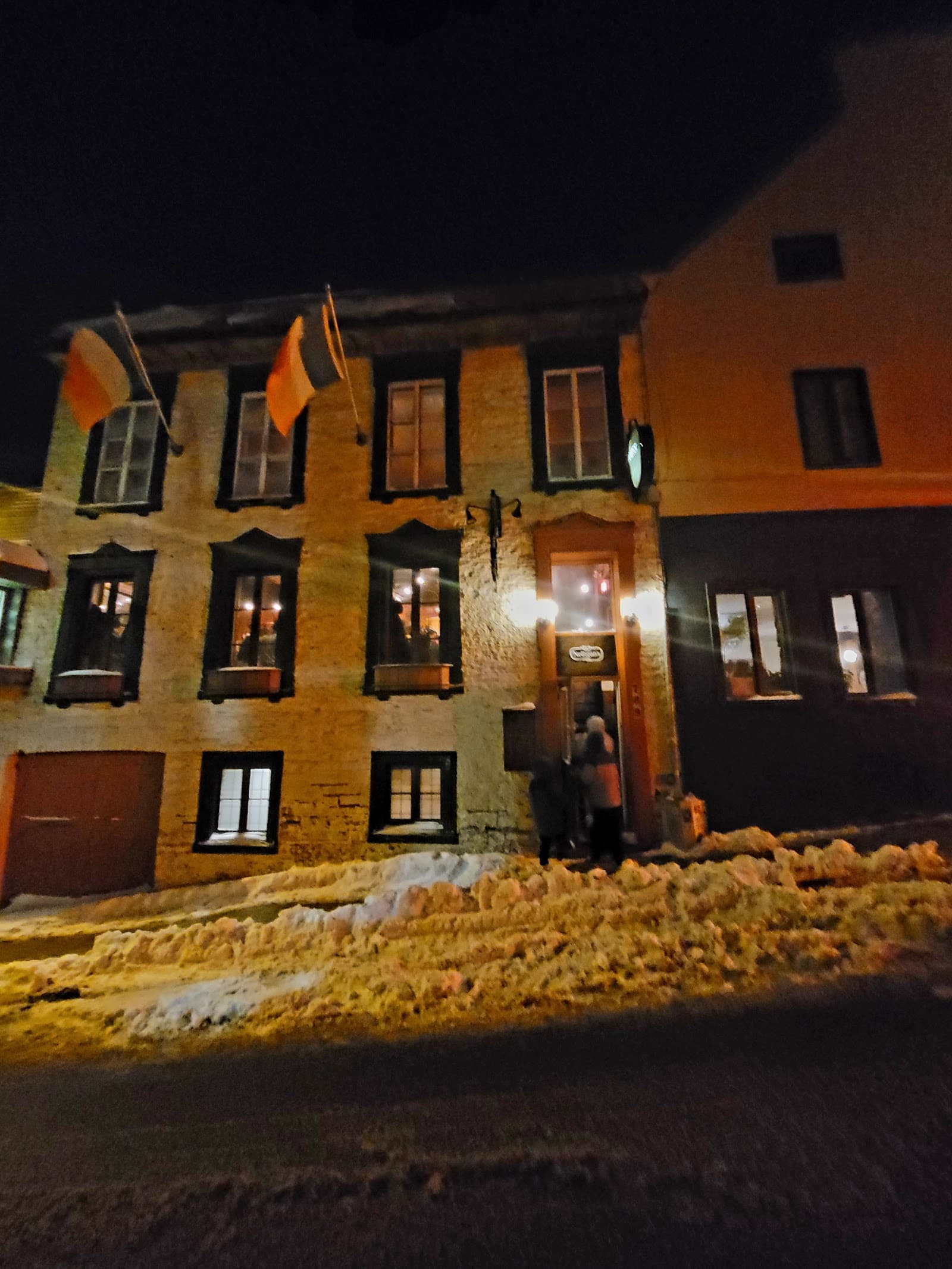 Pub Nelligan's — Irish pub in Quebec City