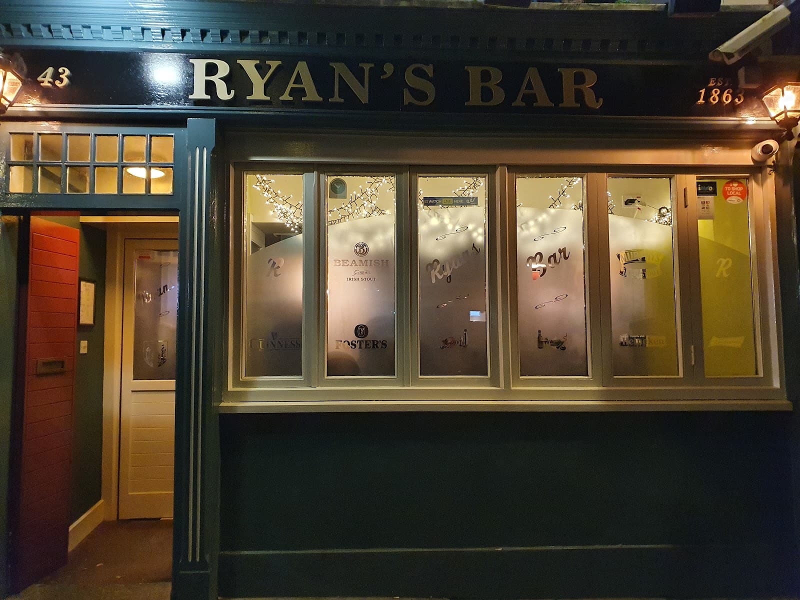 Ryan's Bar — Irish pub in Cork