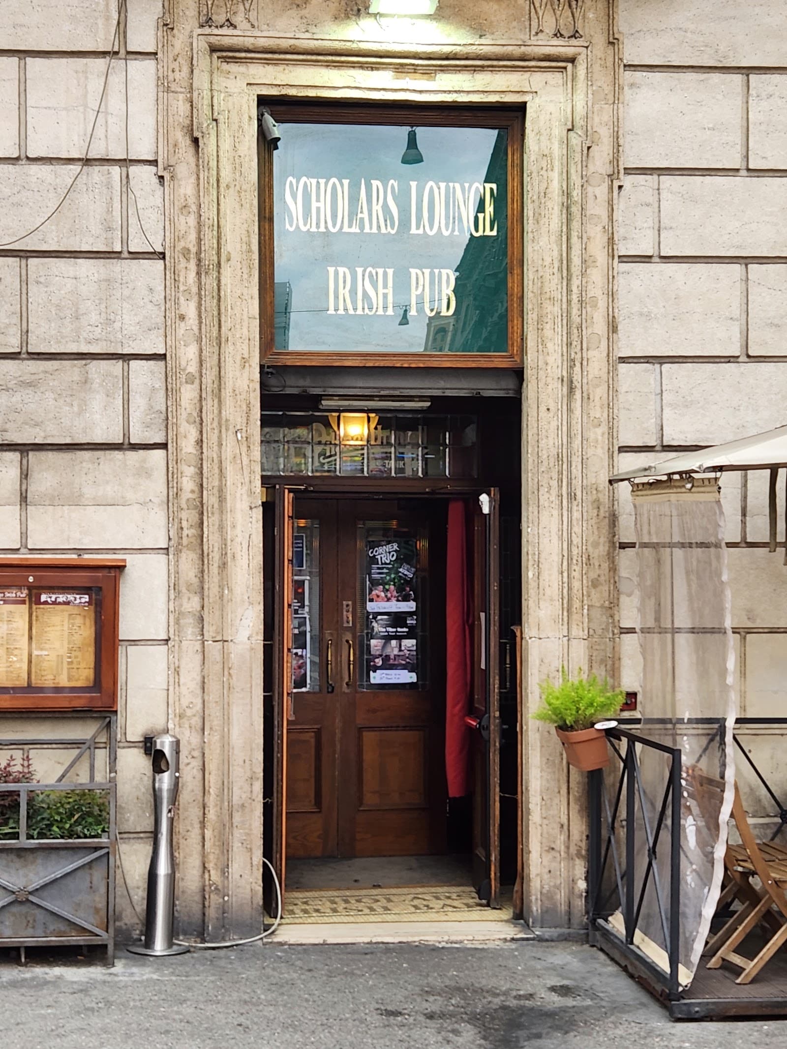 Scholars Lounge Irish Pub — Irish pub in Rome