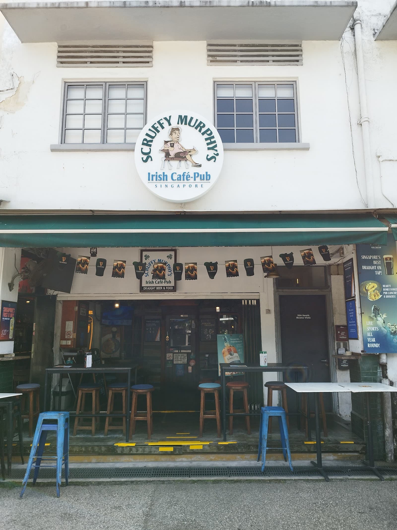 Scruffy Murphy's Irish Cafe-Pub — Irish pub in Singapore