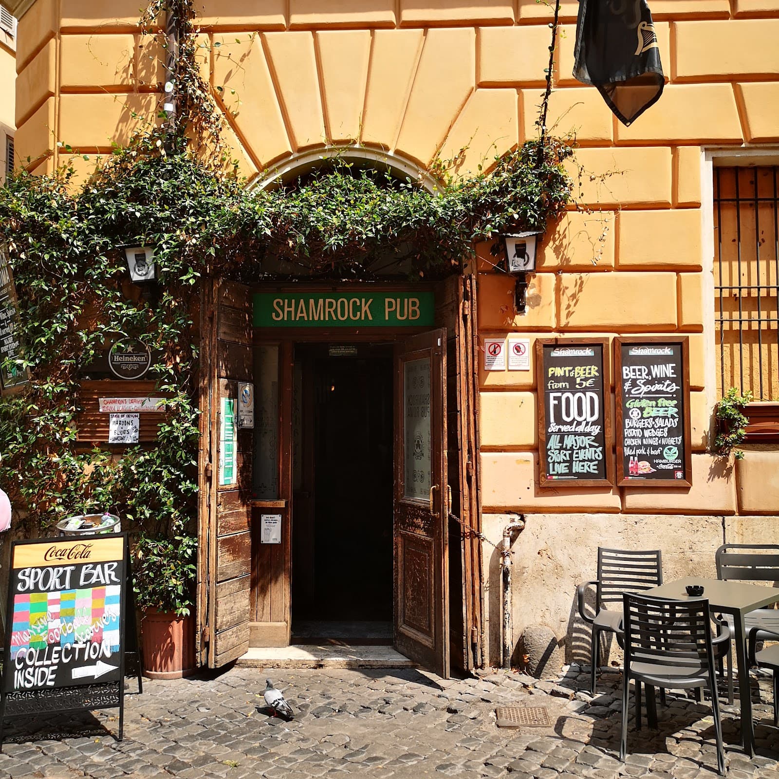 Shamrock Pub Roma — Irish pub in Rome