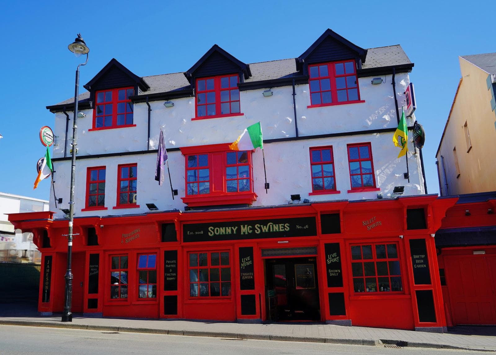 Sonny McSwine's — Irish pub in Letterkenny