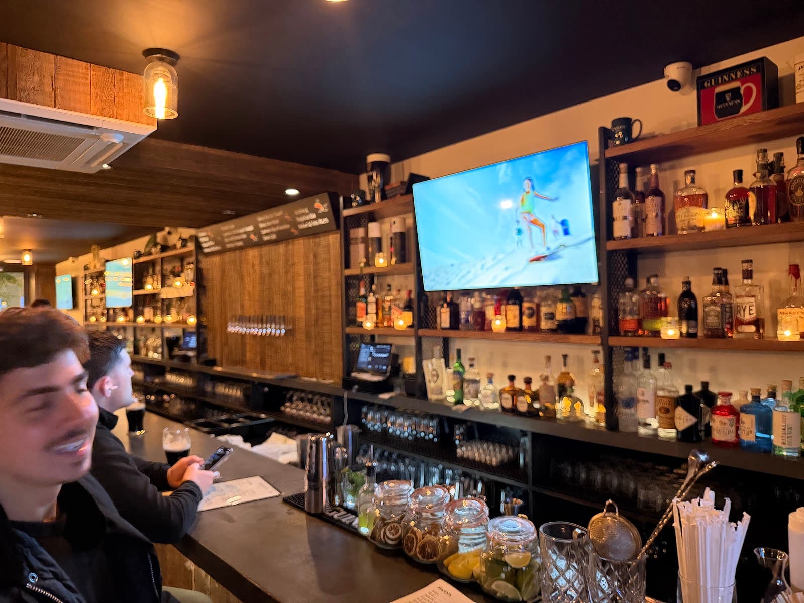 Sonny's Pub — Irish pub in New York