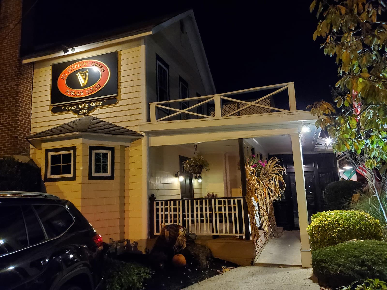 St. Stephen's Green Publick House — Irish pub in Spring Lake