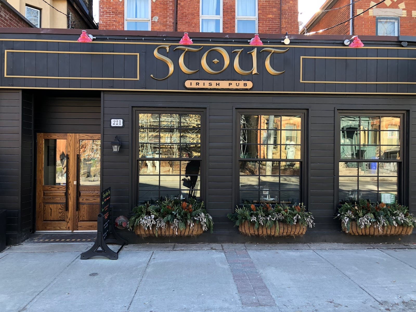 Stout Irish Pub — Irish pub in Toronto