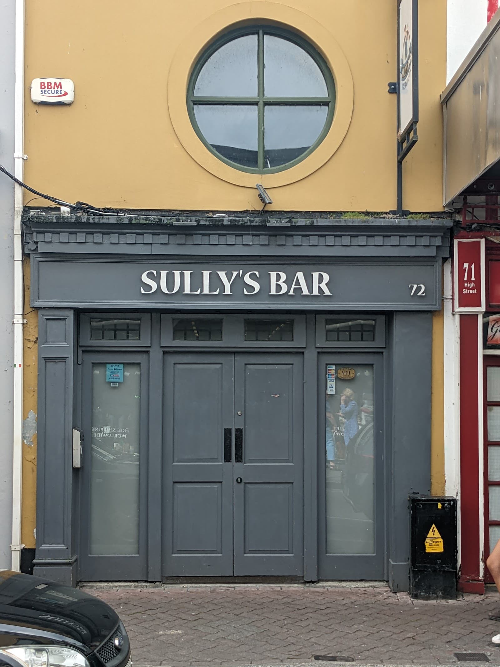 Sully's Bar Killarney — Irish pub in Killarney
