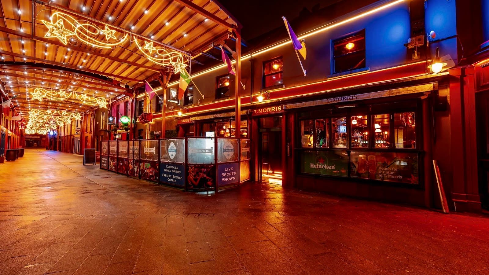 T. Morris Bar — Irish pub in Wexford