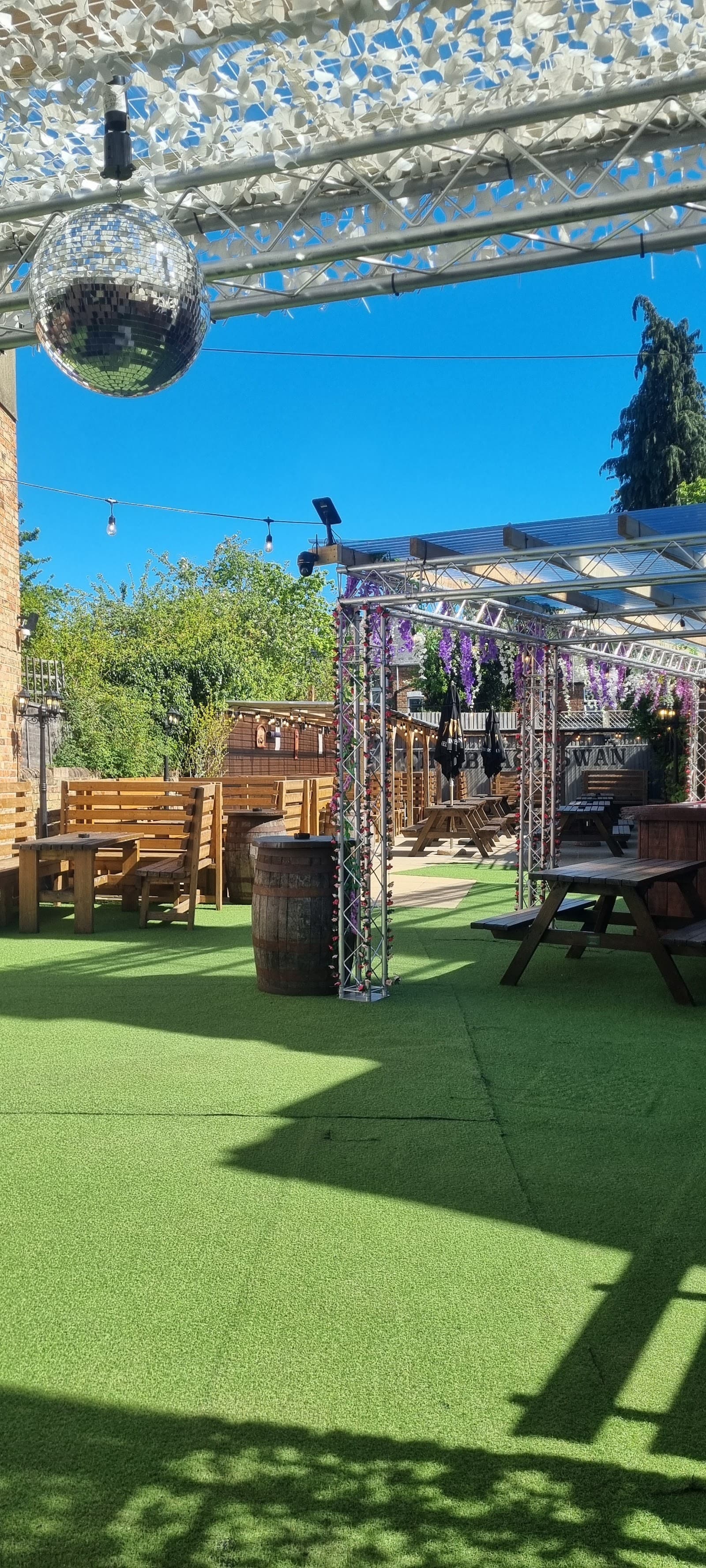 The Black Swan — Irish pub in Oxford