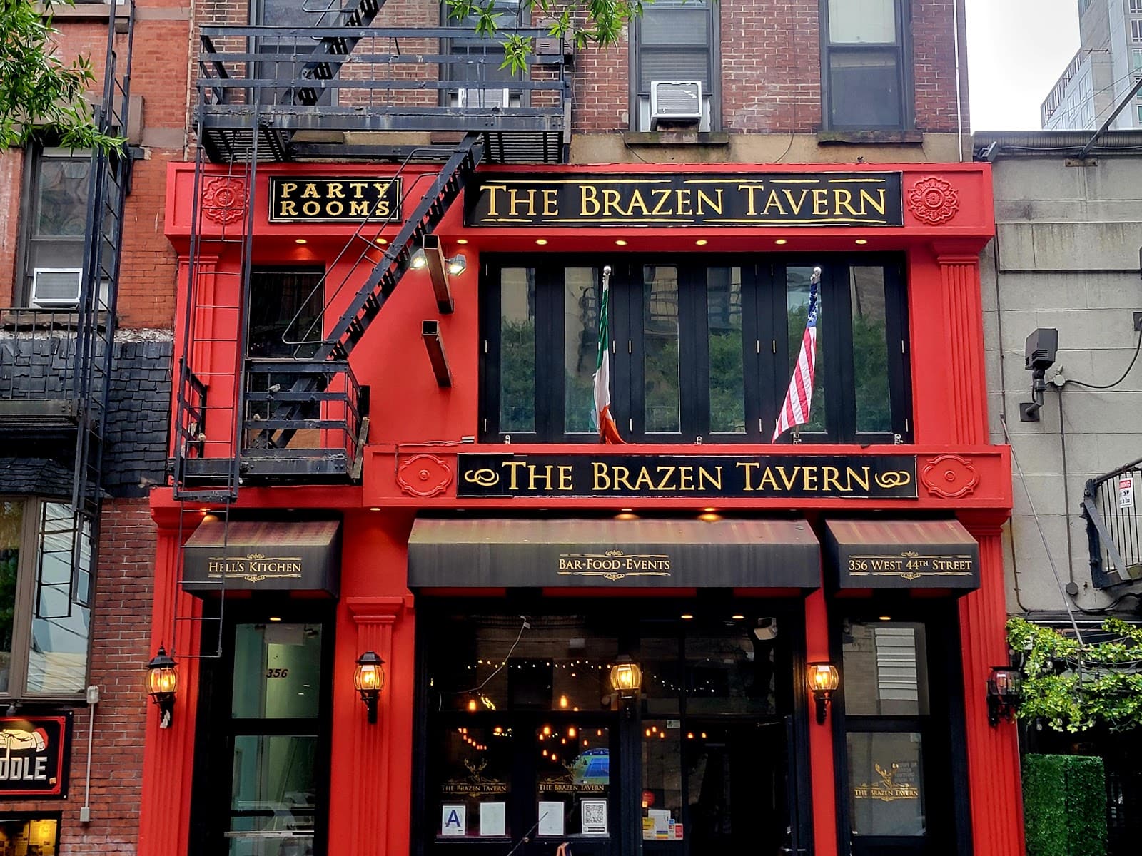 The Brazen Tavern Irish Bar & Restaurant — Irish pub in New York